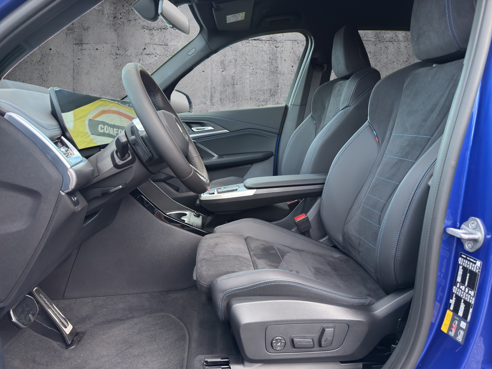 BMW X1 xDrive 25e M Sport-image-8