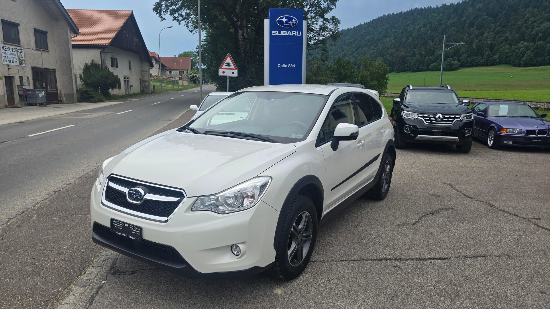 SUBARU XV 1.6i Swiss Two-image-0