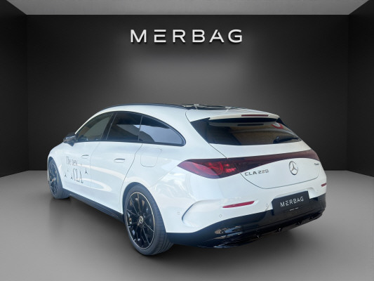 MERCEDES-BENZ CLA SB 220 4M 8G-DCT-image-2
