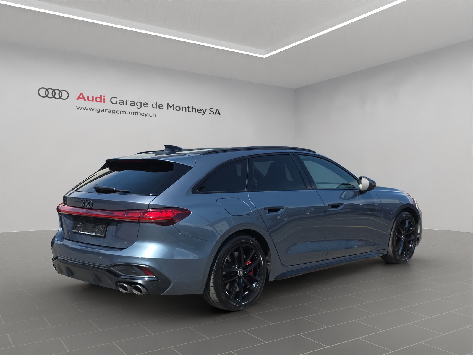 AUDI S5 Avant TFSI quattro S tronic-image-3