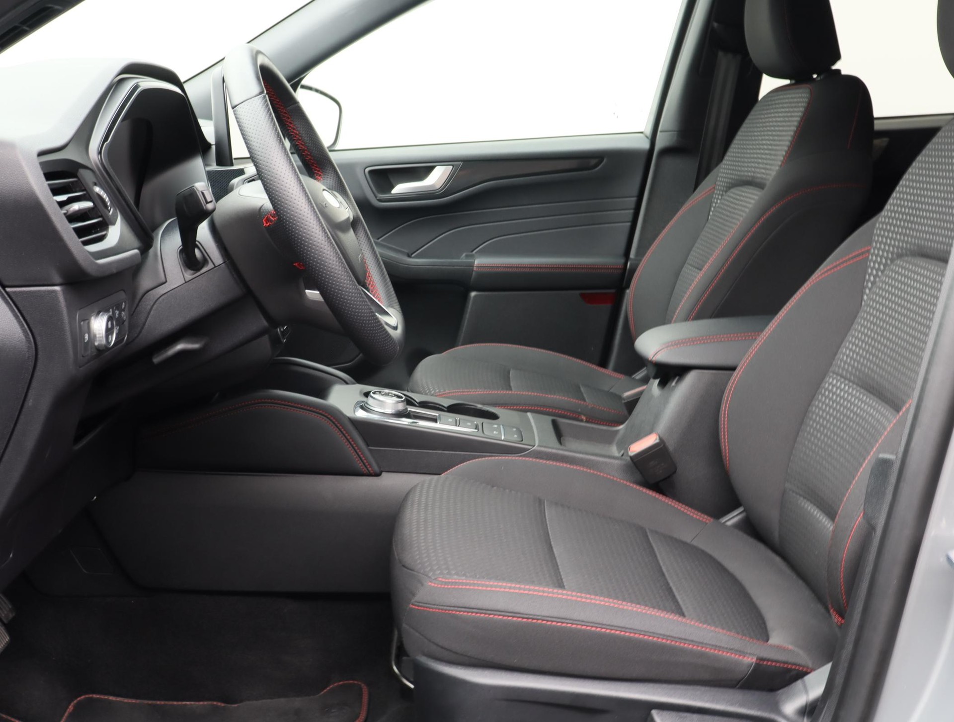 FORD Kuga 2.5 Plug-in Hybrid ST-Line-image-3