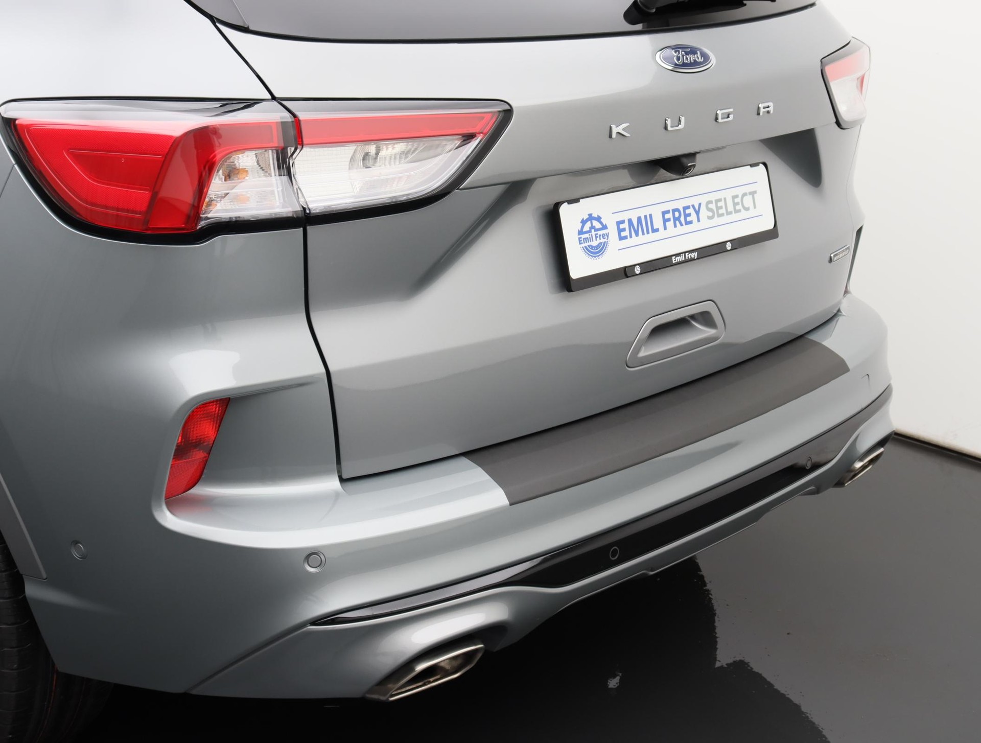 FORD Kuga 2.5 Plug-in Hybrid ST-Line-image-14