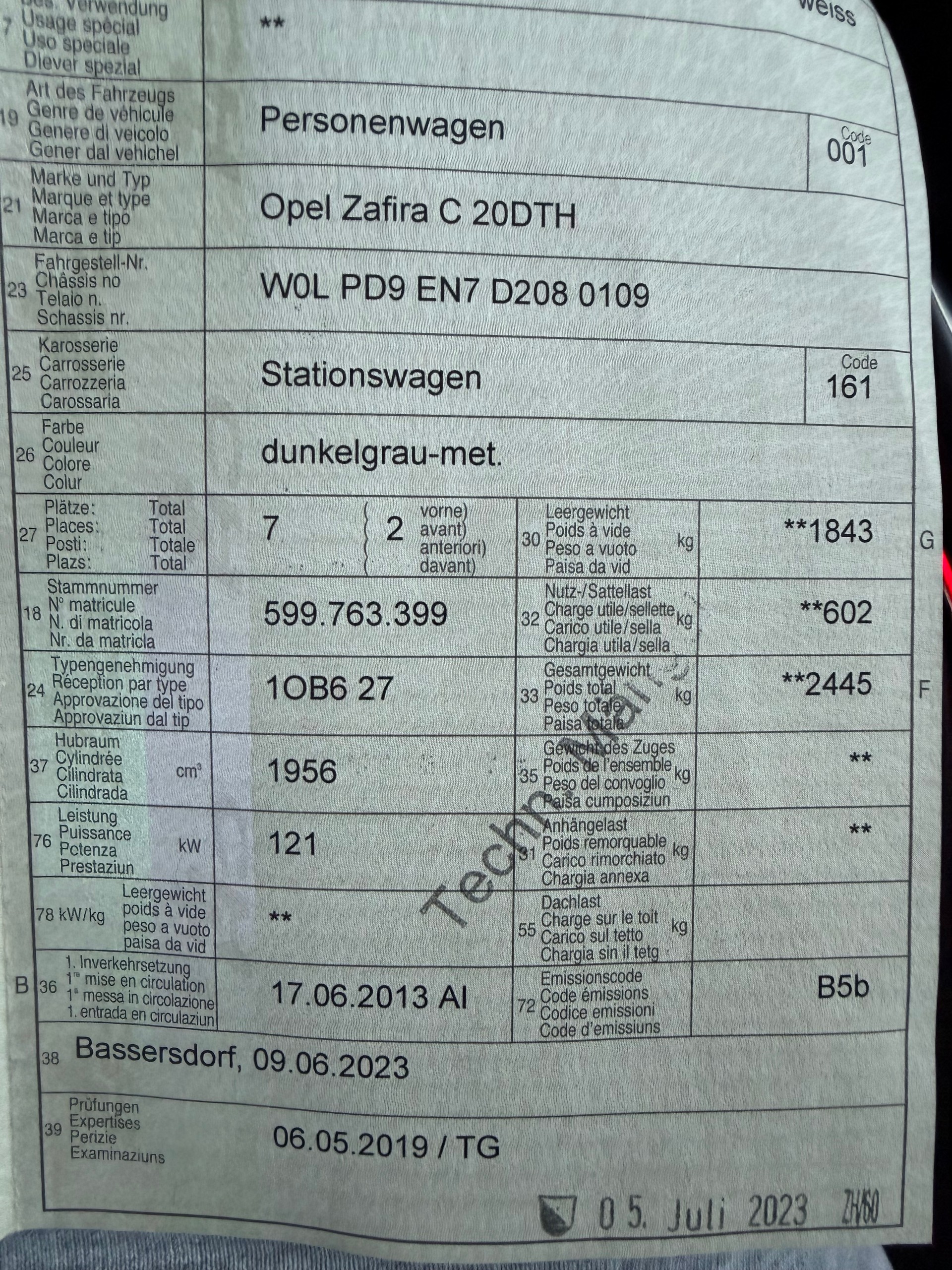 OPEL Zafira Tourer 2.0 CDTi Cosmo Automatic-image-13