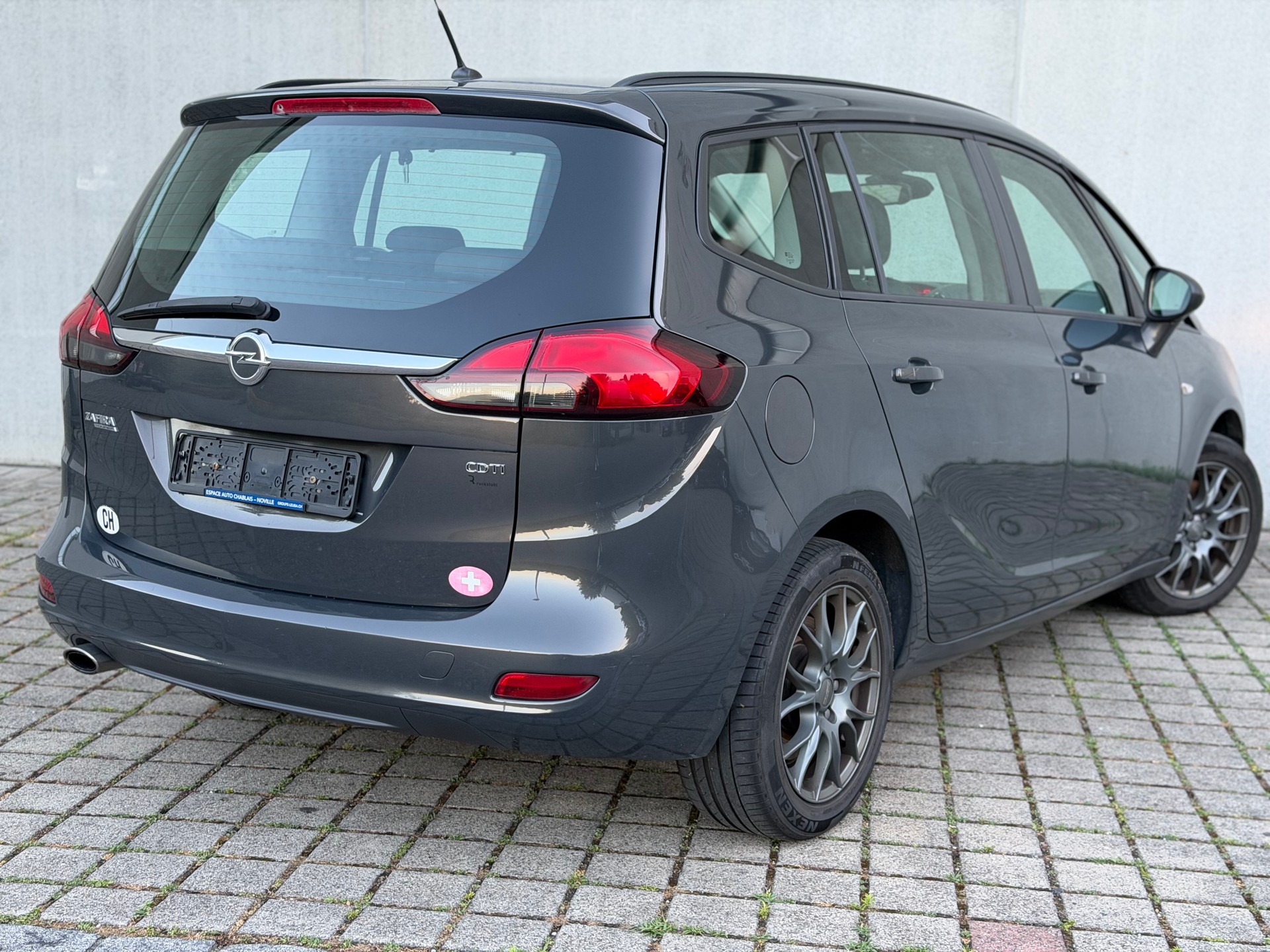 OPEL Zafira Tourer 2.0 CDTi Cosmo Automatic-image-4