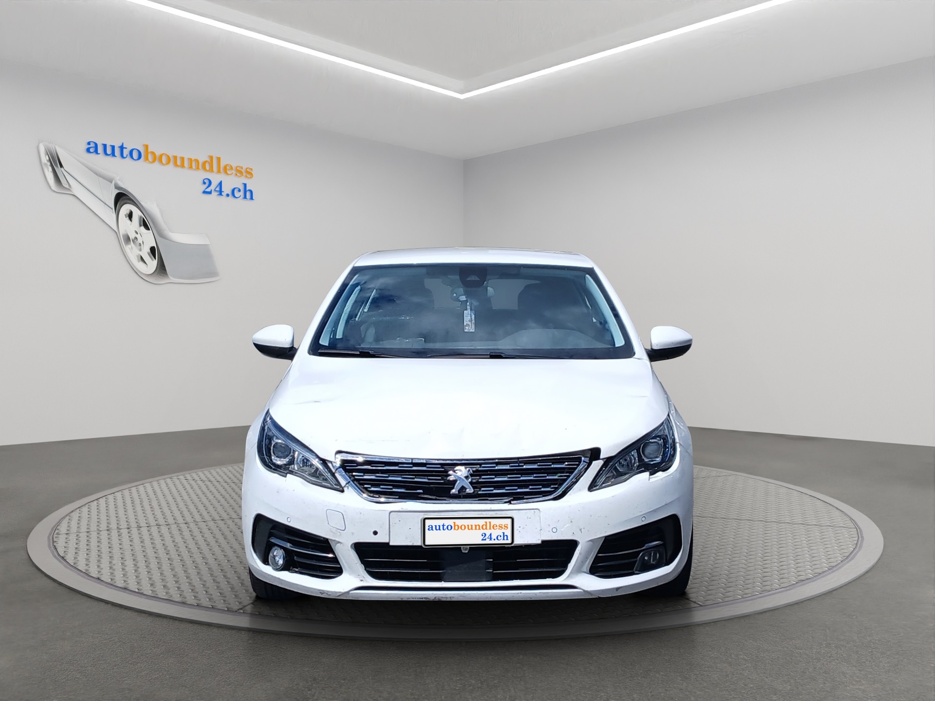 PEUGEOT 308 1.2 Pure Tech Style-image-0