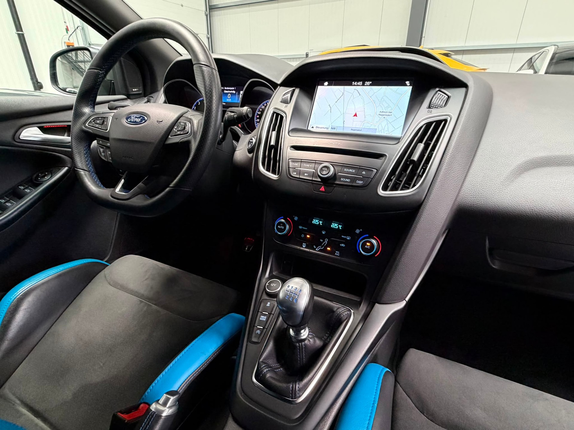 FORD Focus 2.3 EcoBoost RS+ AWD-image-29