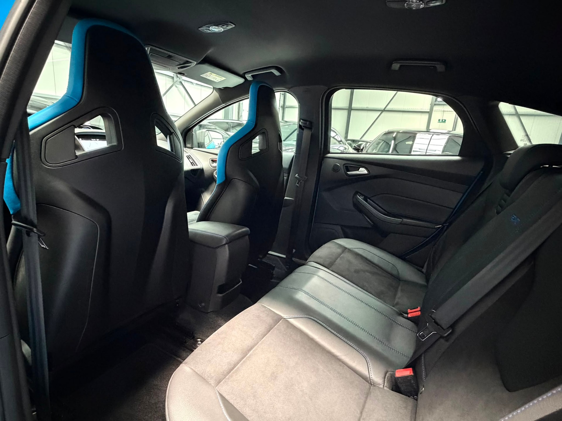 FORD Focus 2.3 EcoBoost RS+ AWD-image-25