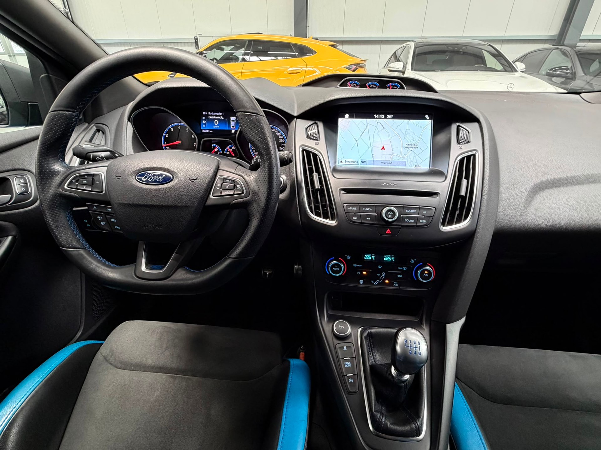 FORD Focus 2.3 EcoBoost RS+ AWD-image-15