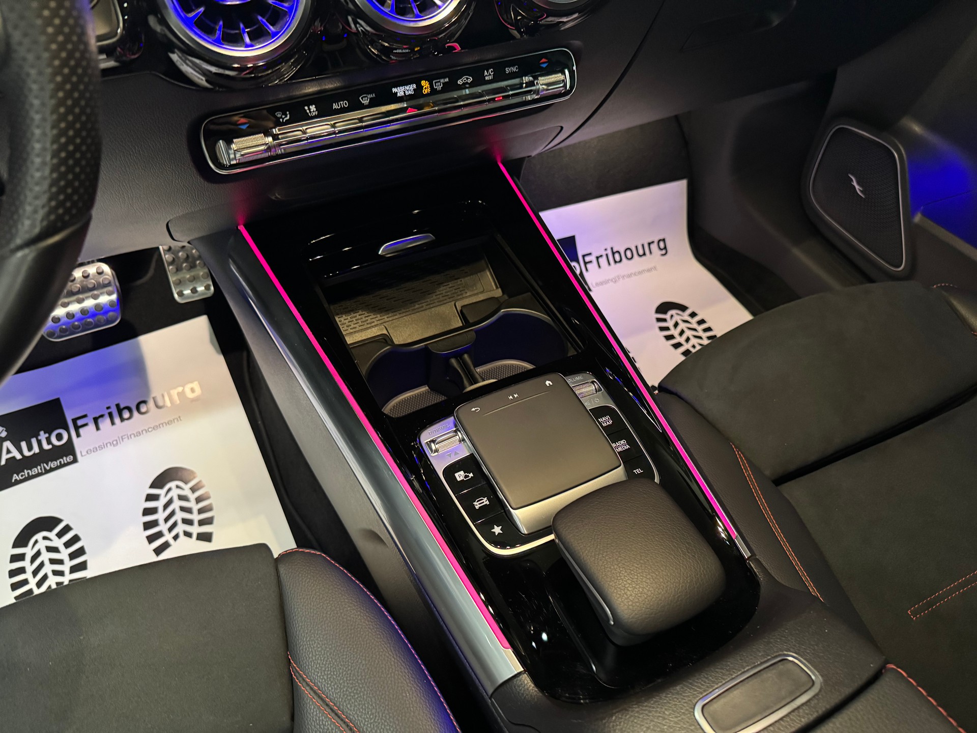 MERCEDES-BENZ B 220 4Matic AMG Line 7G-DCT-image-5