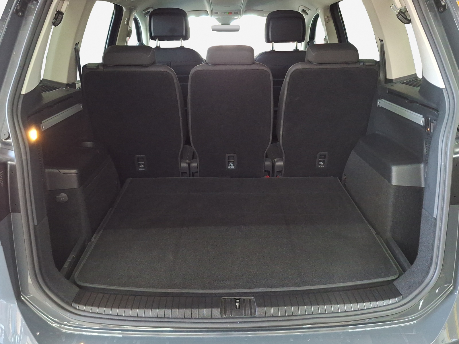 VW Touran 1.5 TSI EVO Highline DSG-image-12