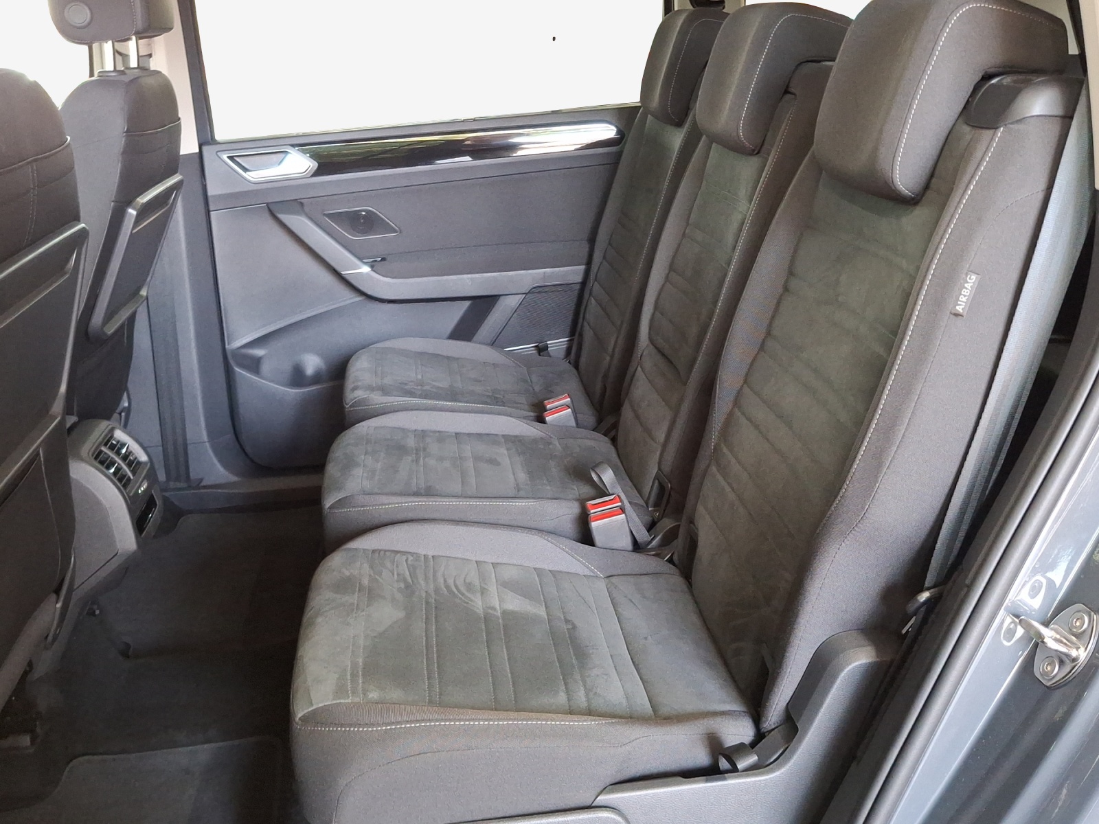 VW Touran 1.5 TSI EVO Highline DSG-image-11