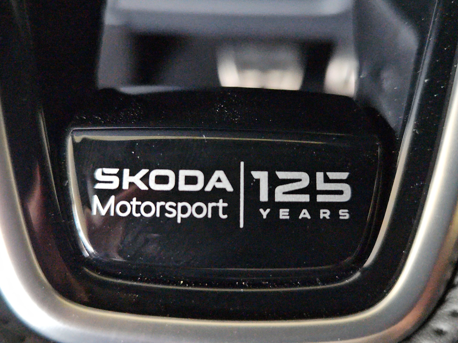 SKODA Fabia 1.5 TSI Motorsport DSG-image-20