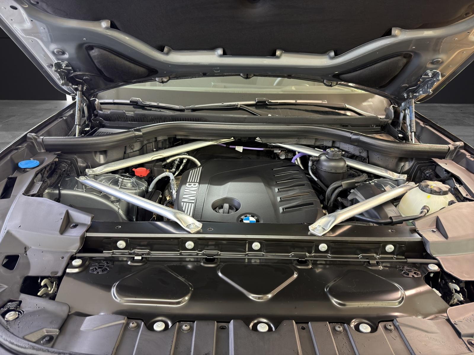 BMW X5 30d xDrive SAG-image-22