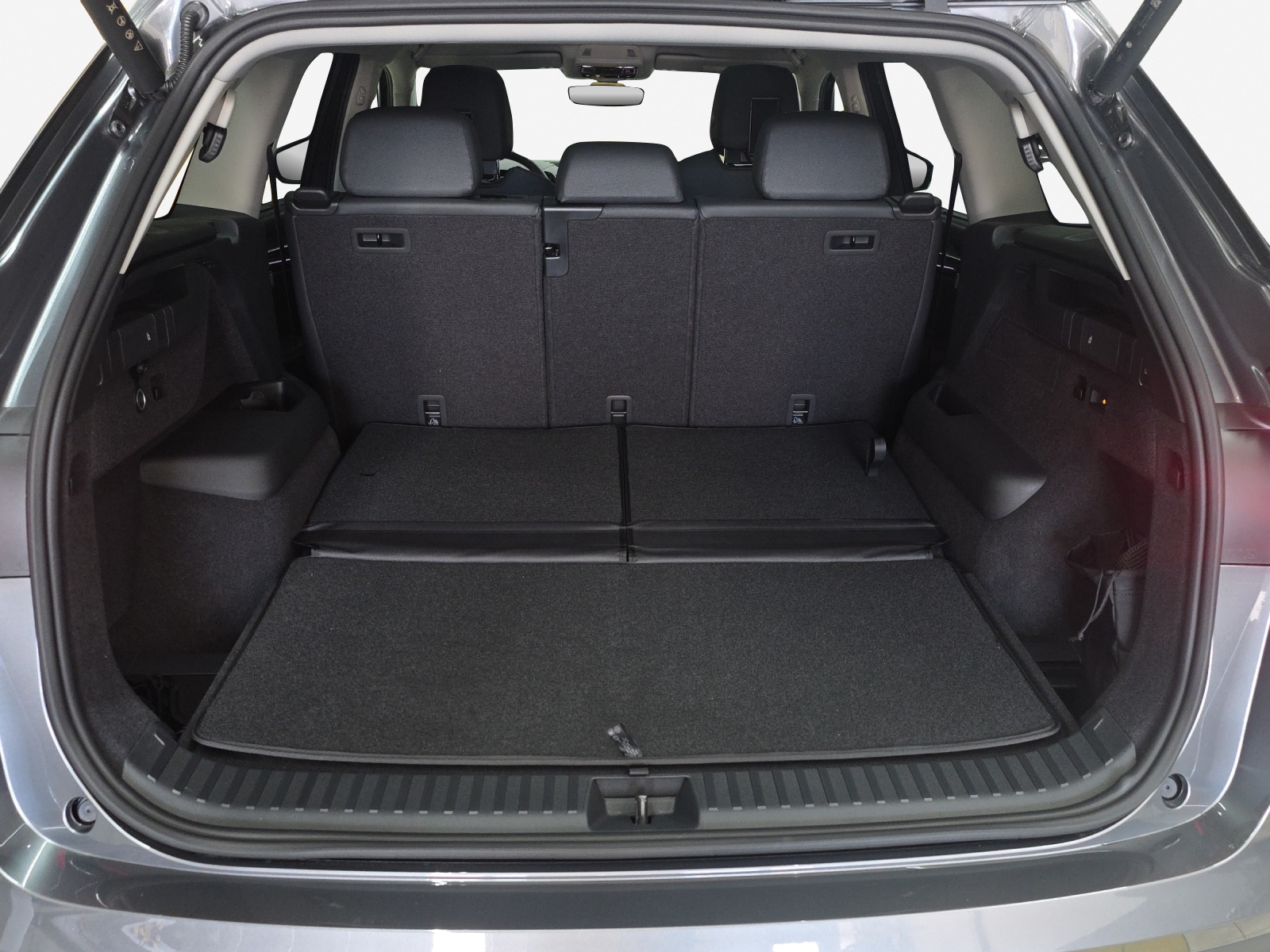 SKODA Kodiaq 2.0 TSI Selection 4x4-image-12