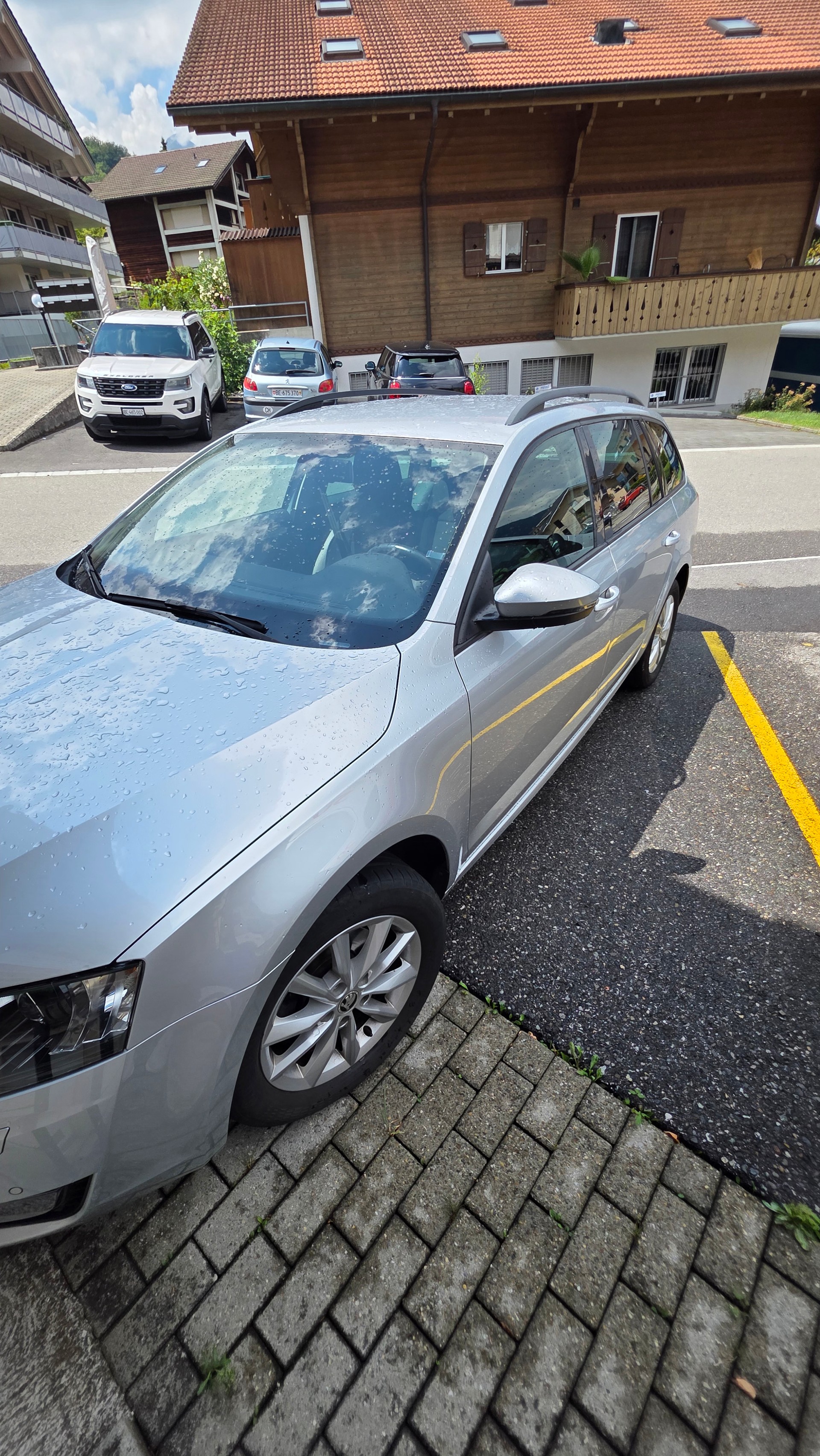 SKODA 2.0 TDI 150 Style DSG-image-2