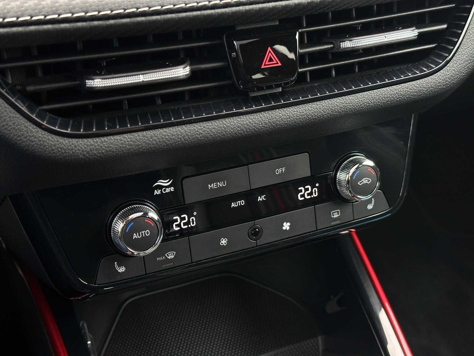 SKODA Fabia 1.0 TSI Monte Carlo DSG-image-19