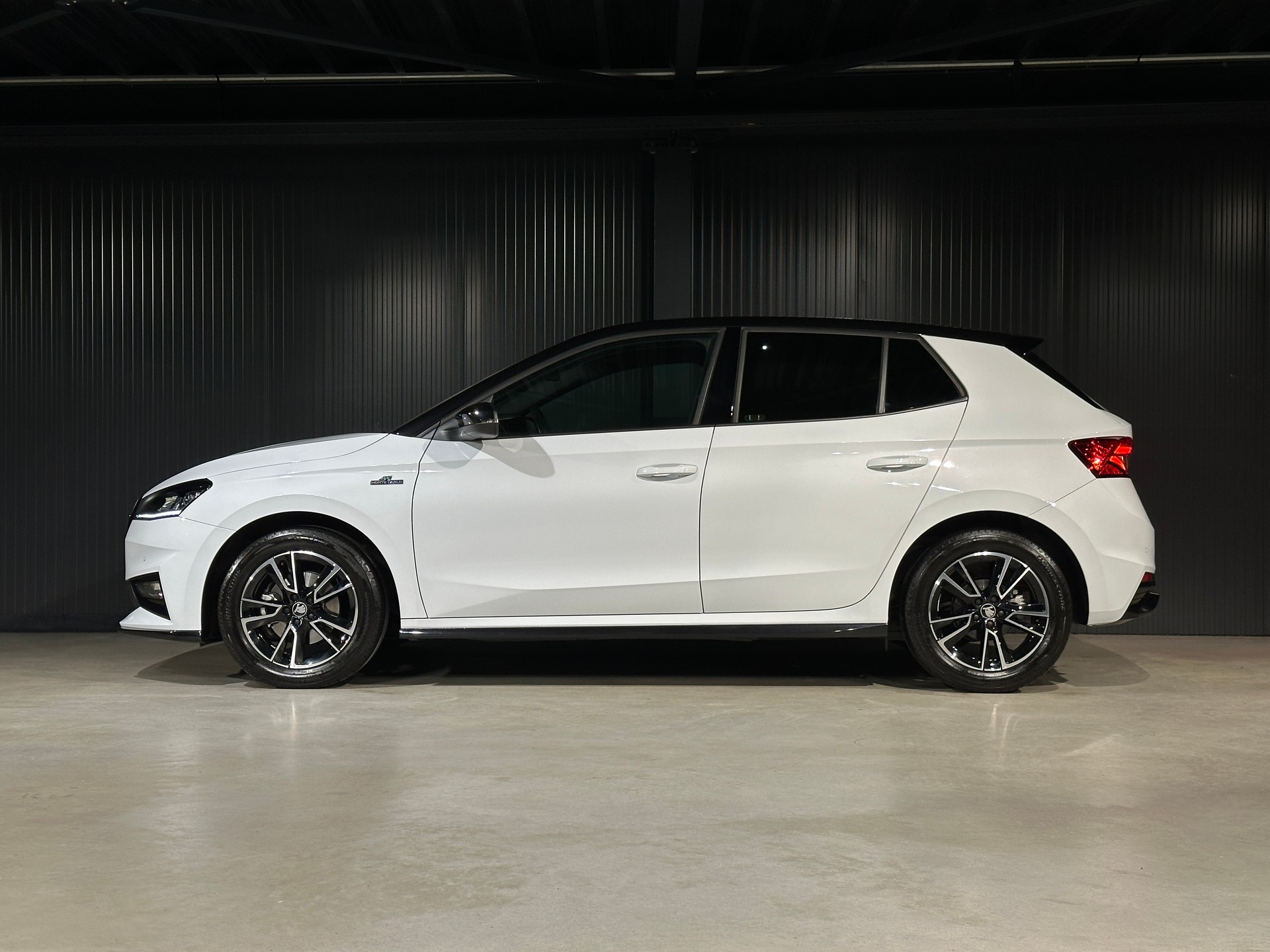SKODA Fabia 1.0 TSI Monte Carlo DSG-image-8