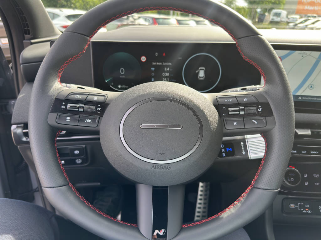 HYUNDAI TUCSON 1.6 T-GDi Hybrid N-Line 4WD-image-18