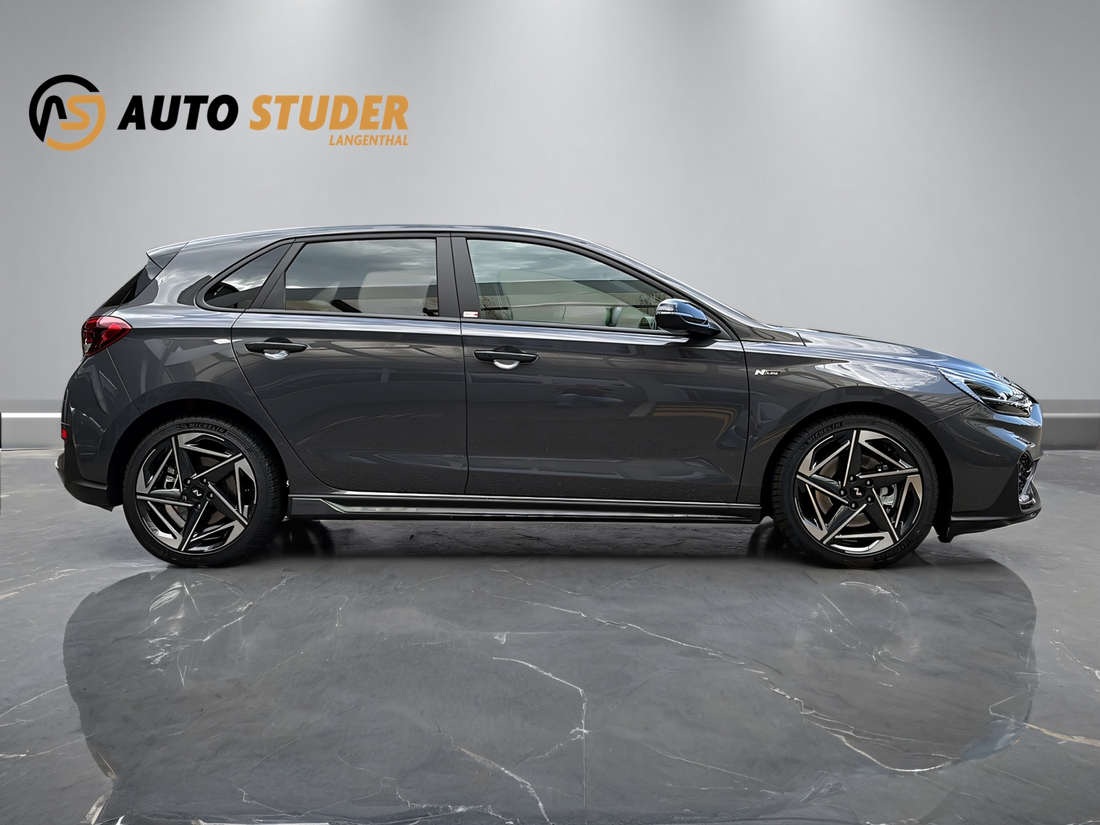 HYUNDAI i30 1.6 T-GDi N-Line-image-12