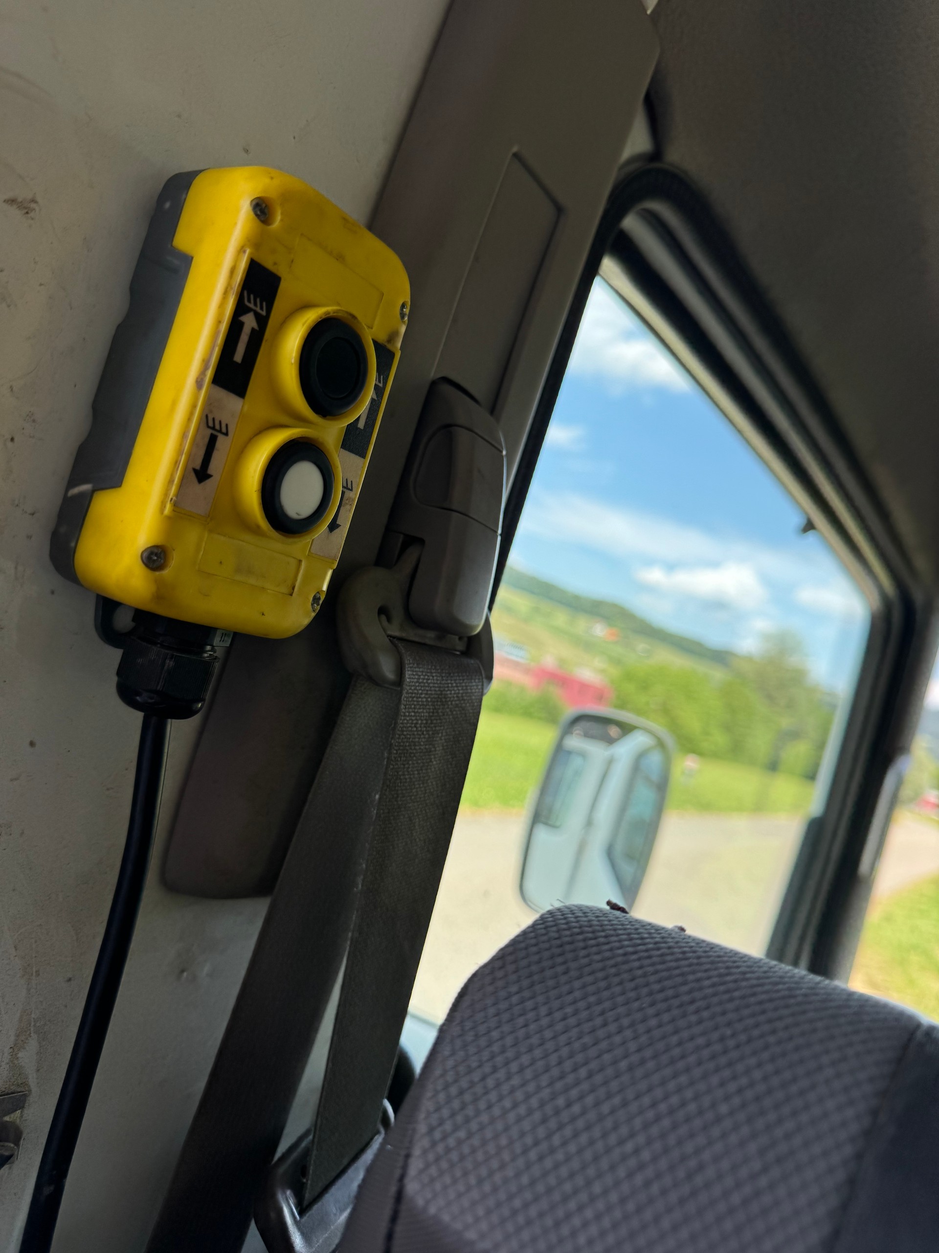NISSAN NT400 Cabstar-image-10