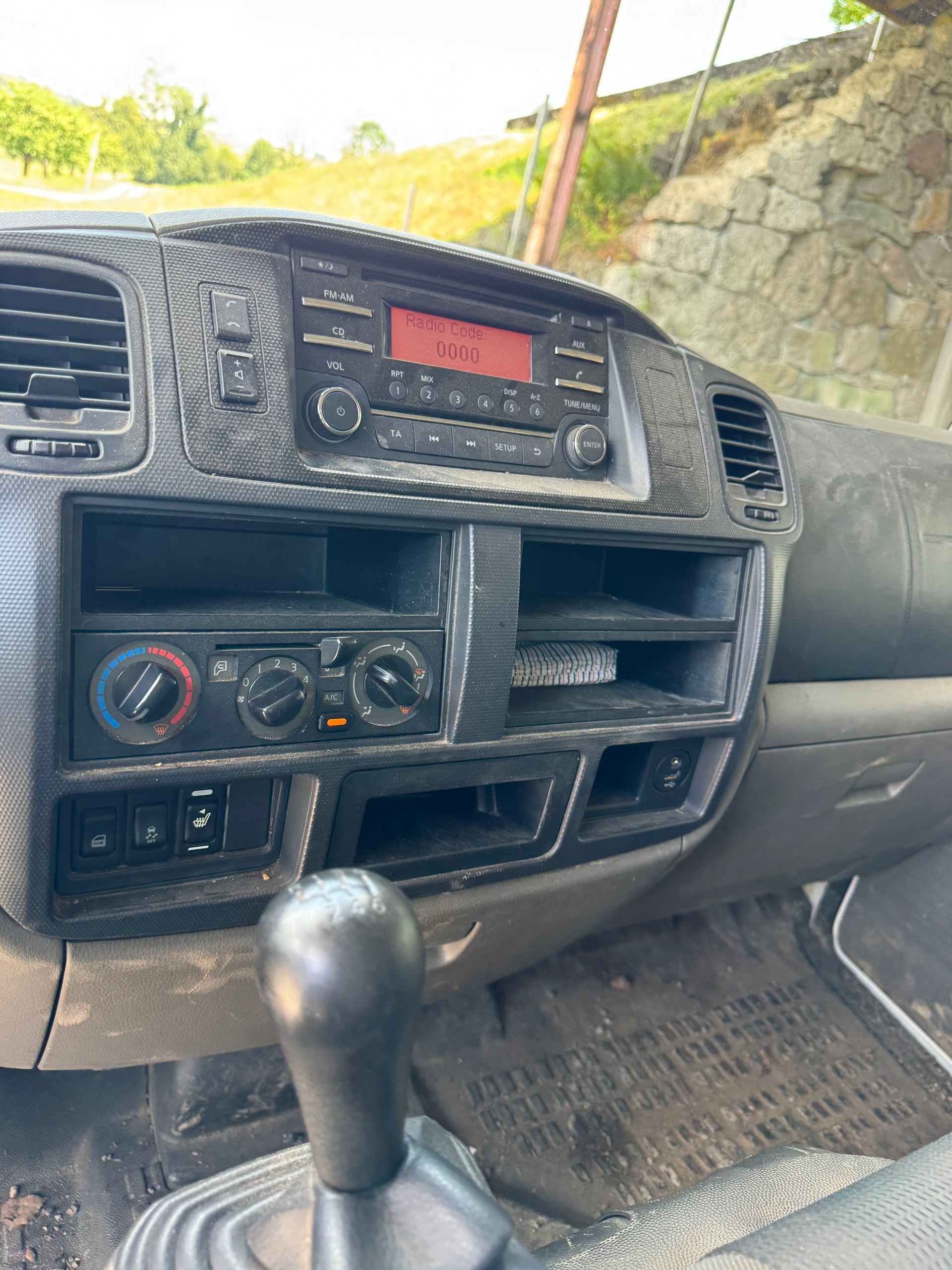 NISSAN NT400 Cabstar-image-17