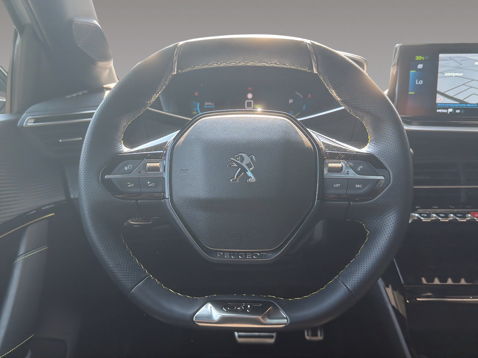 PEUGEOT 208 e-GT Pack-image-9