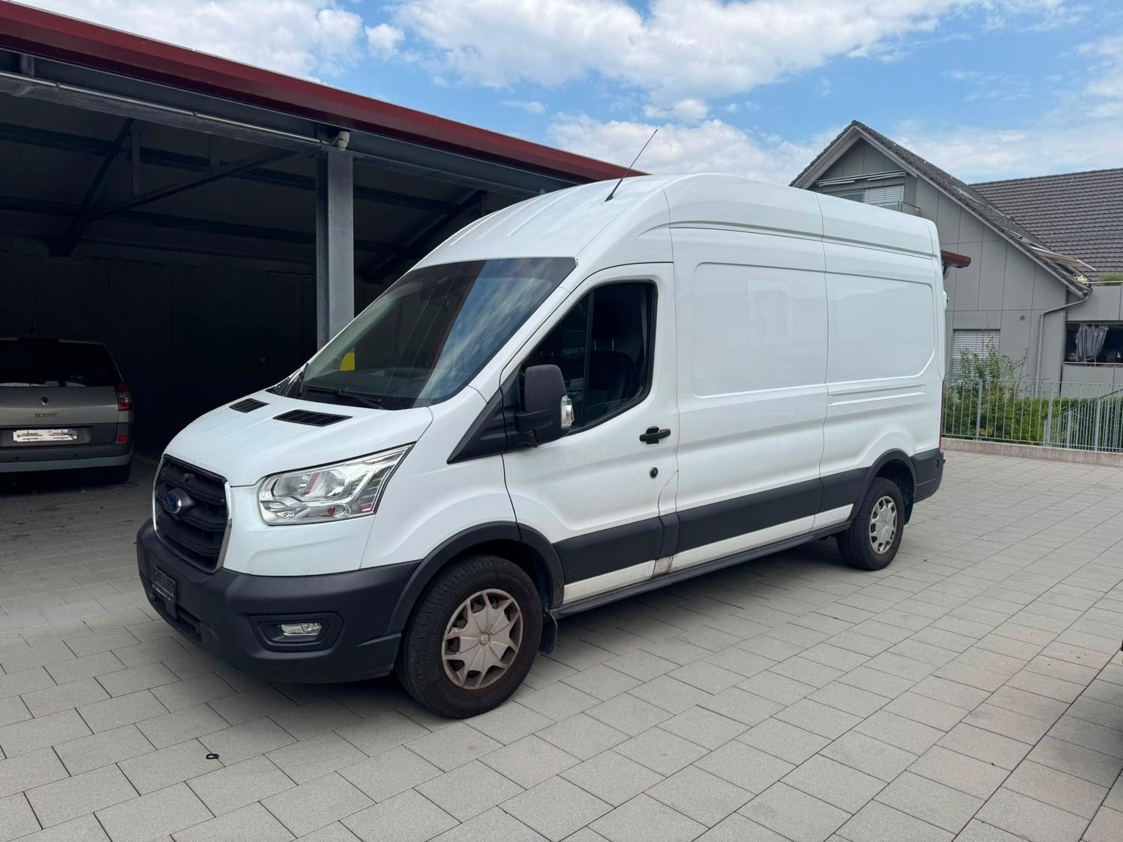 FORD Transit Van 330 L2 Trend 2.0 TDCi 130 FWD-image-0