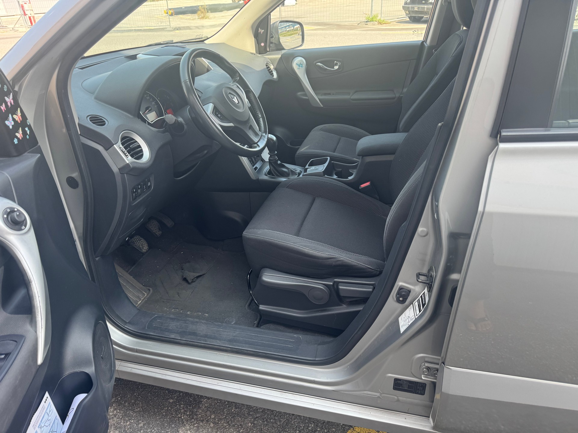 RENAULT Koleos 2.0 dCi Dynamique 4x4 Automatic-image-8