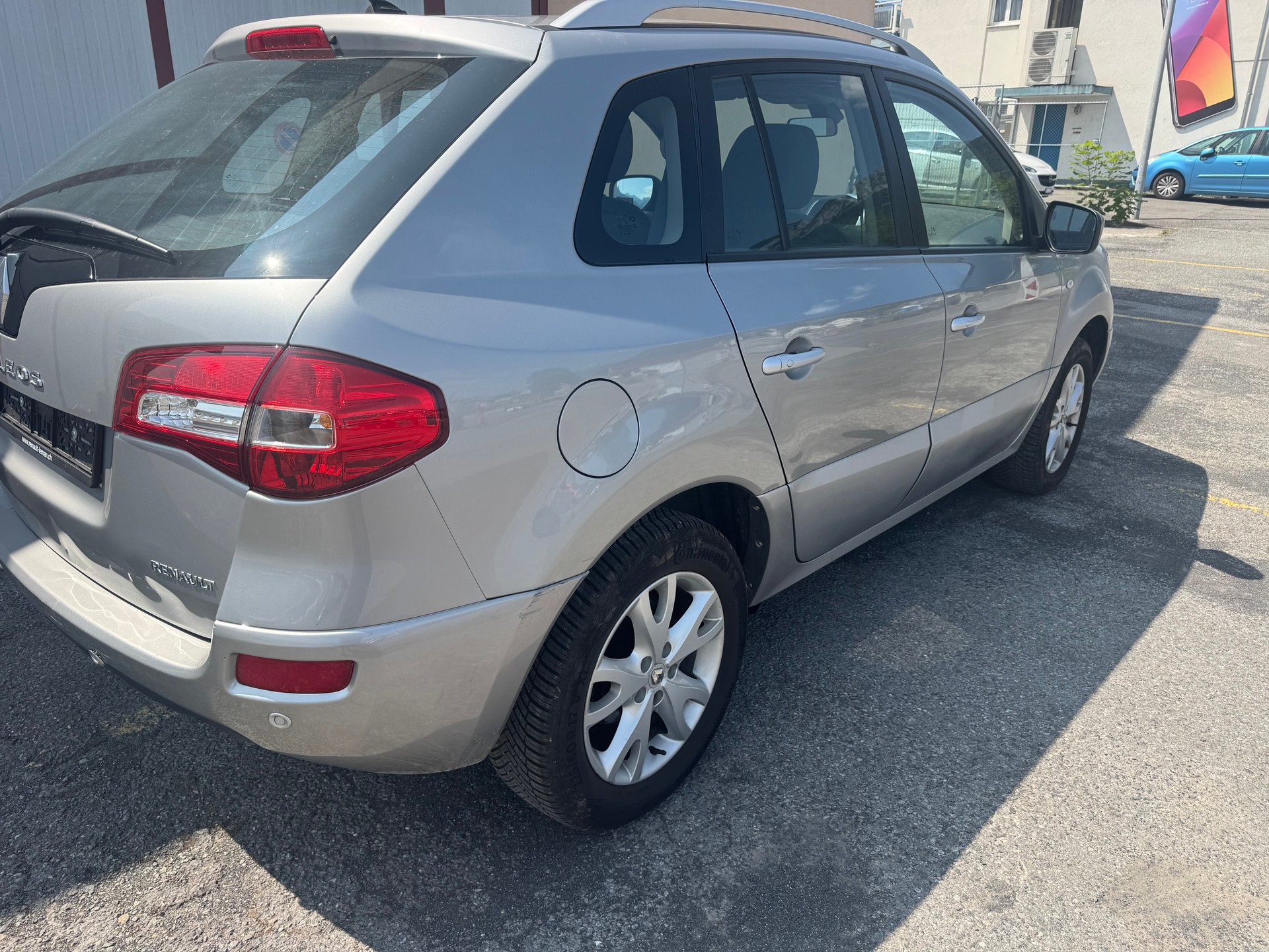 RENAULT Koleos 2.0 dCi Dynamique 4x4 Automatic-image-2