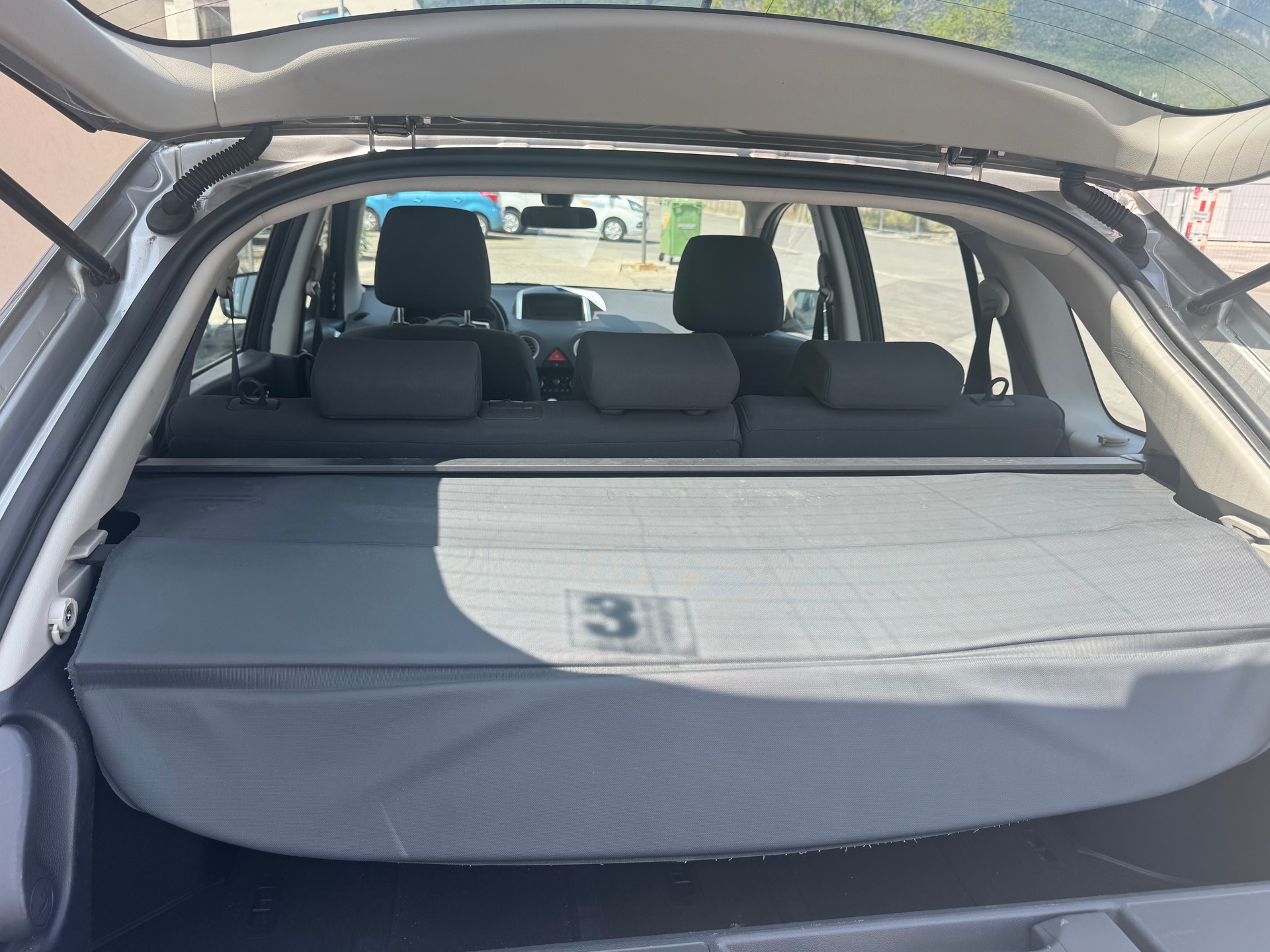 RENAULT Koleos 2.0 dCi Dynamique 4x4 Automatic-image-10