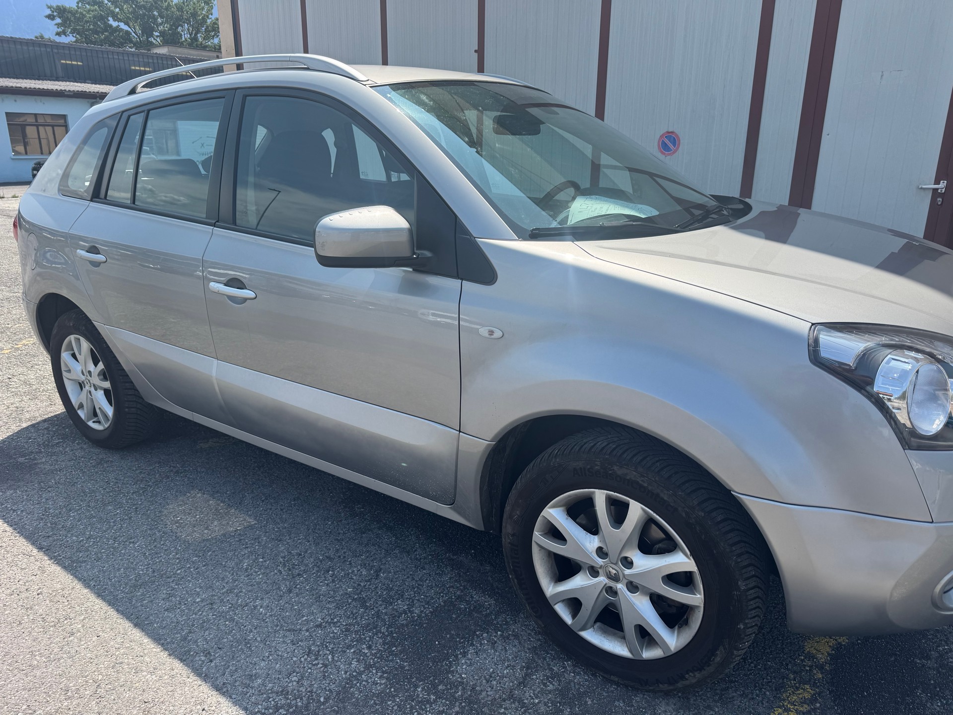 RENAULT Koleos 2.0 dCi Dynamique 4x4 Automatic-image-5