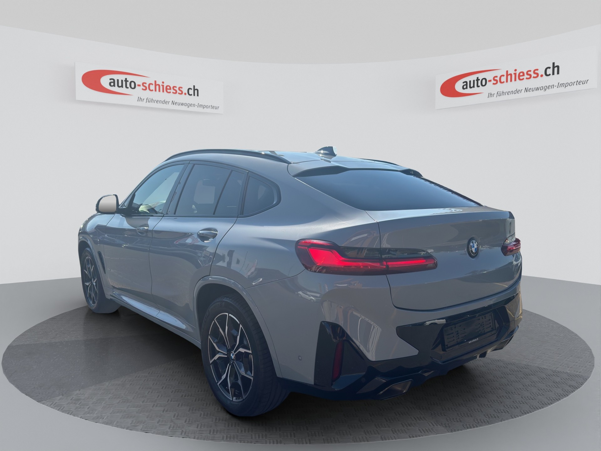 BMW X4 xDrive 48V 20d M Sport Steptronic-showroom-element-2