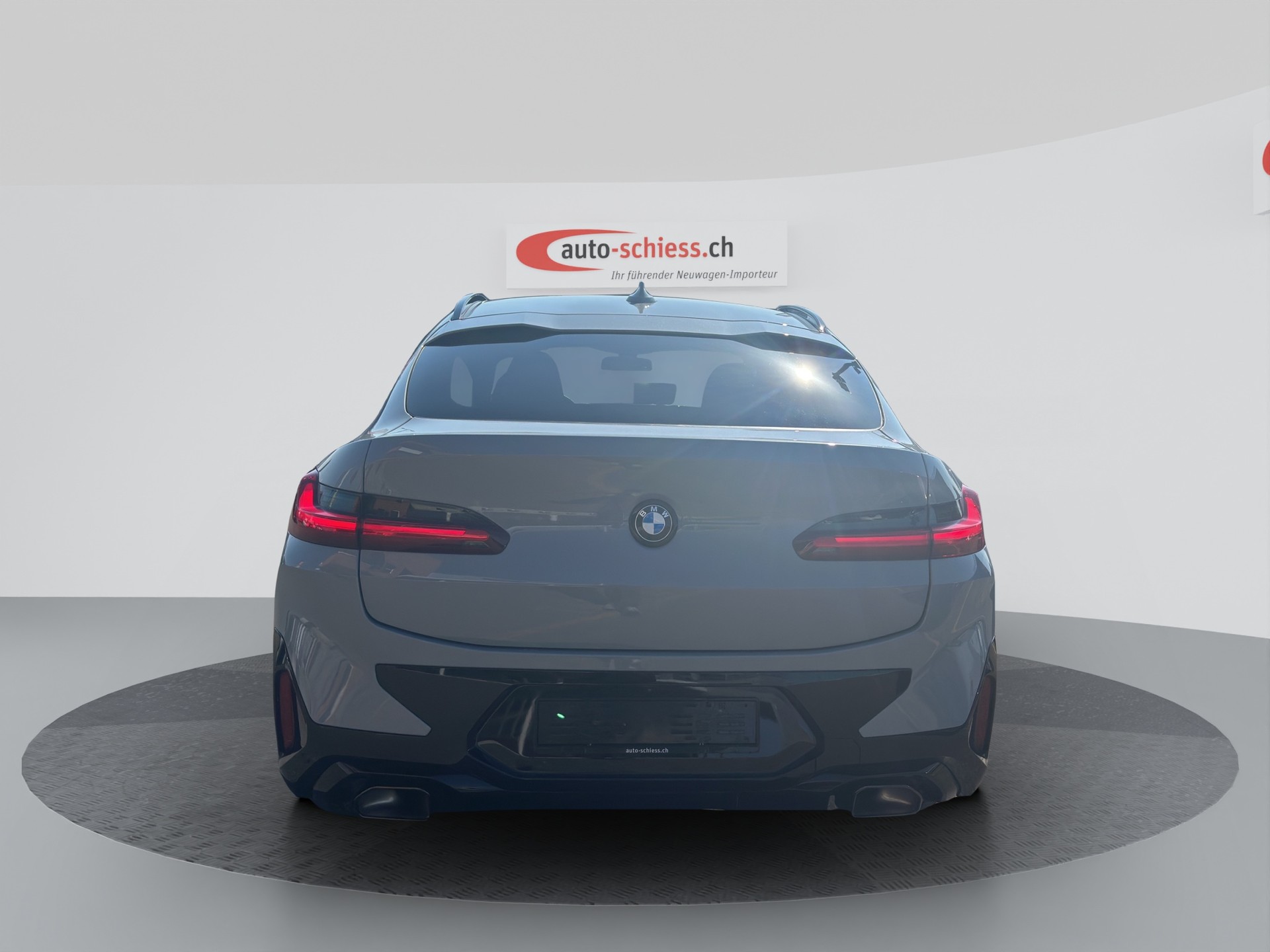 BMW X4 xDrive 48V 20d M Sport Steptronic-showroom-element-3