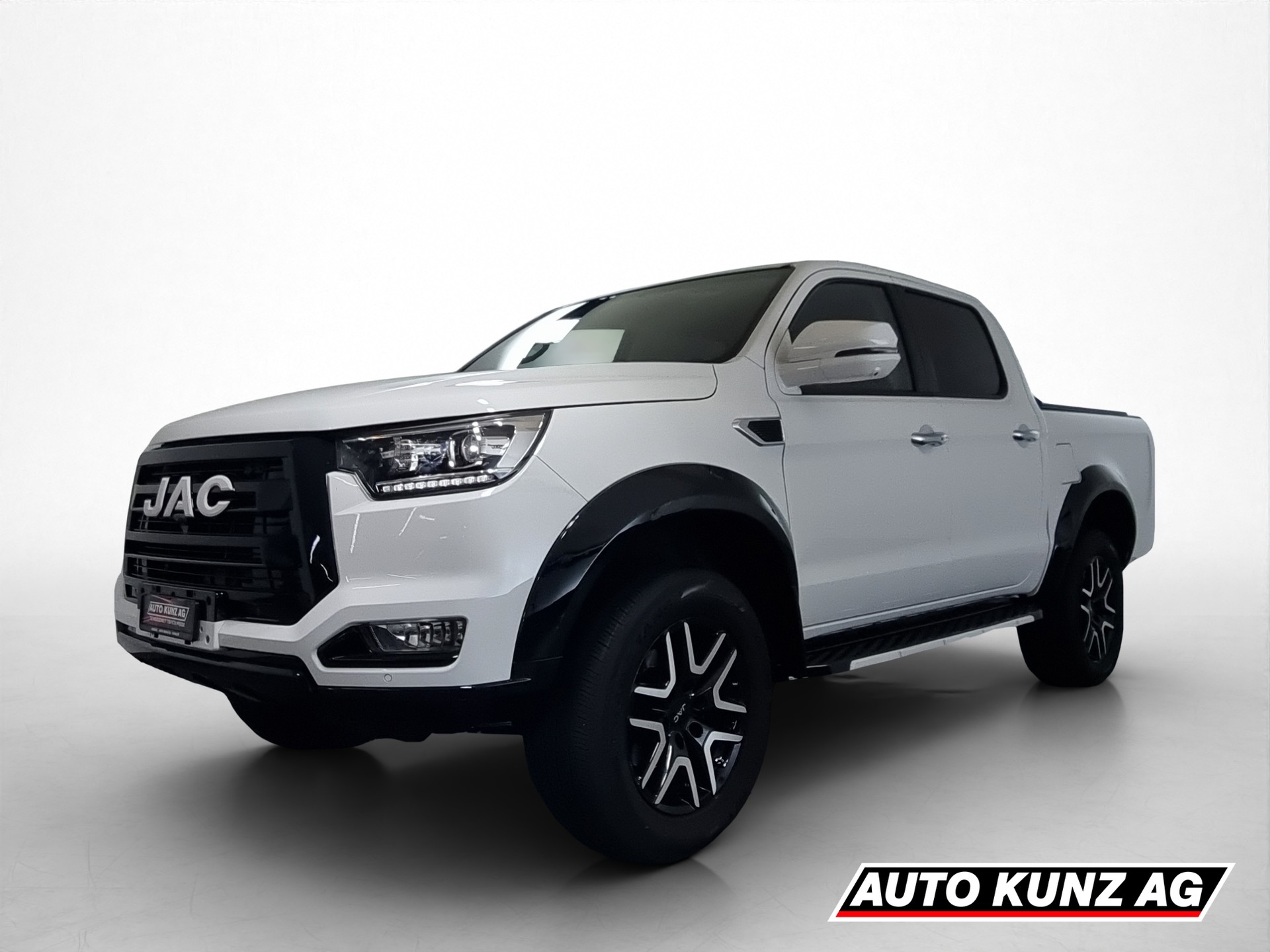 JAC T8 Pro 2.4l AWD Doppelkabine + AHK