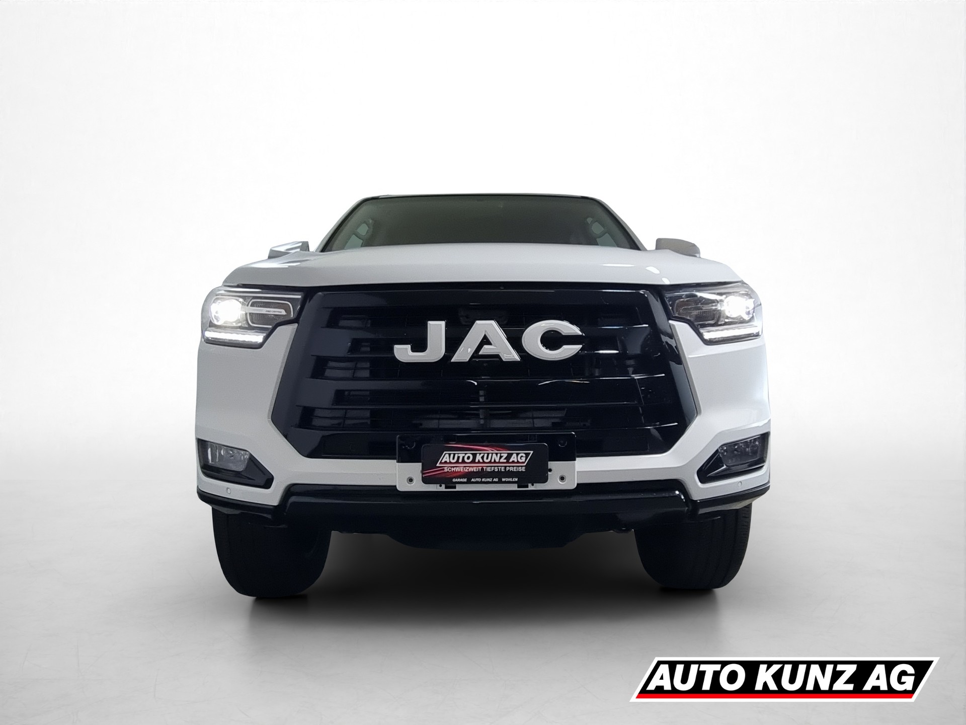 JAC T8 Pro 2.4l AWD Doppelkabine + AHK-showroom-element-1