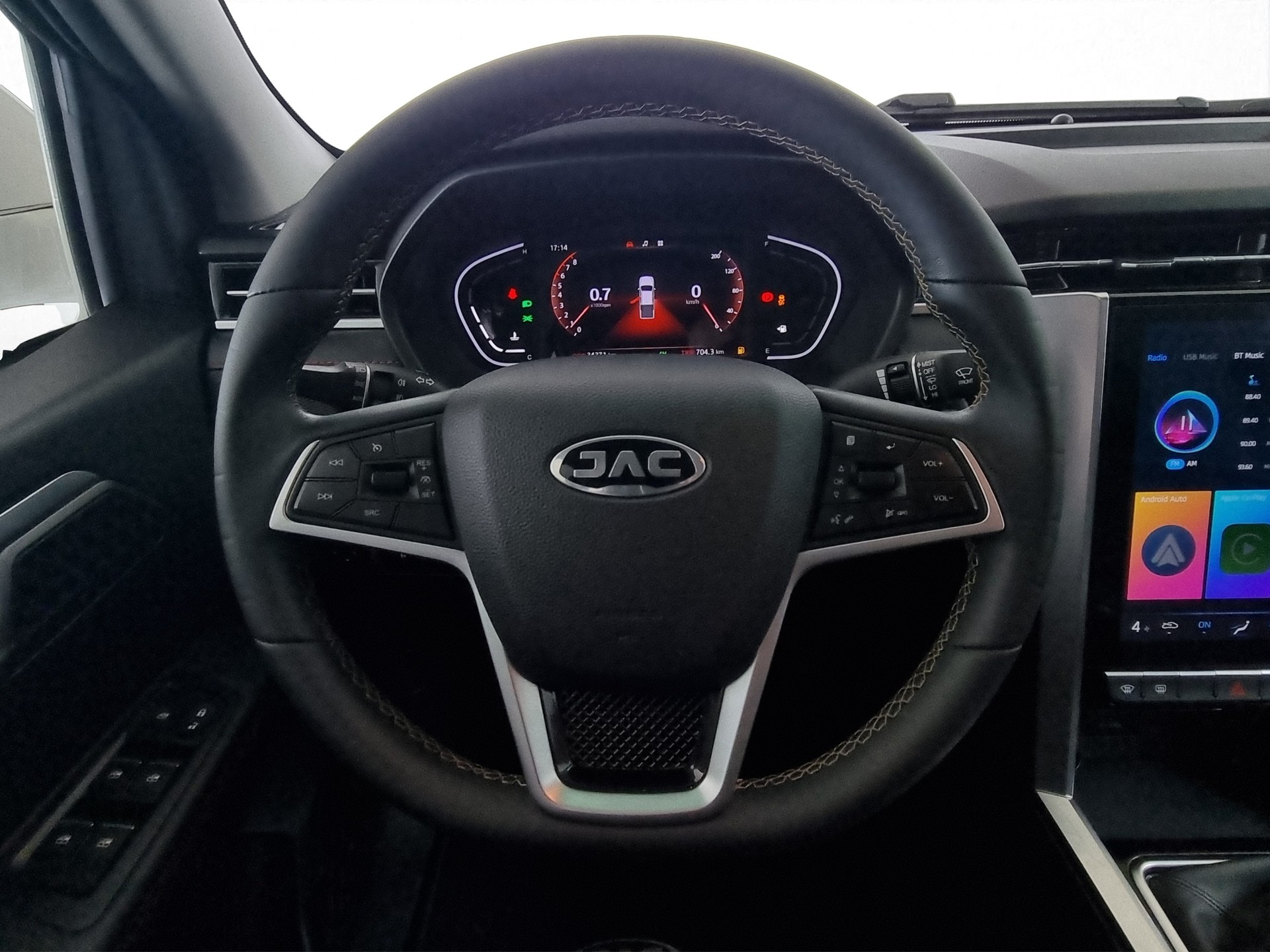 JAC T8 Pro 2.4l AWD Doppelkabine + AHK-image-8