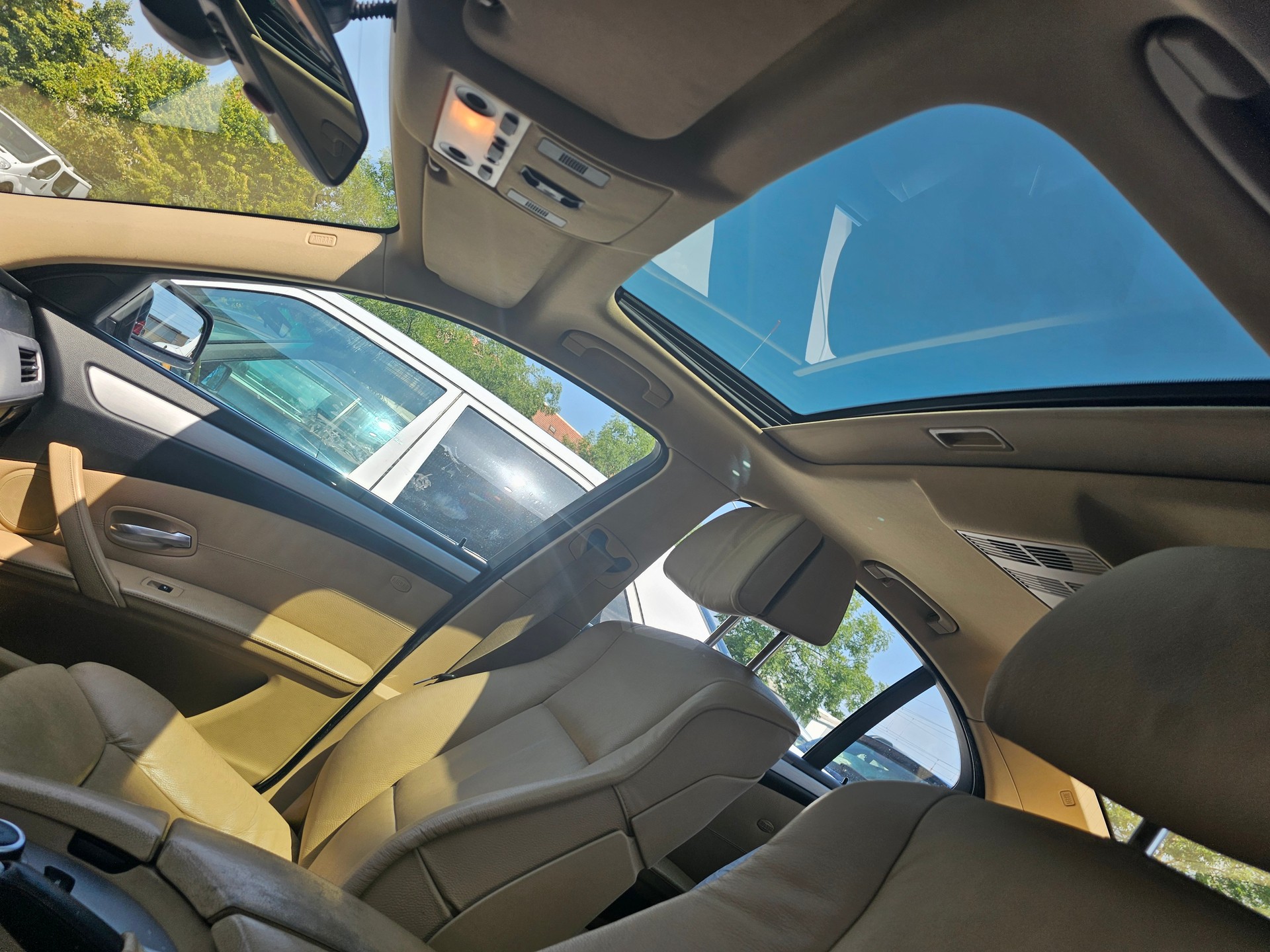 BMW 540i Steptronic-image-8