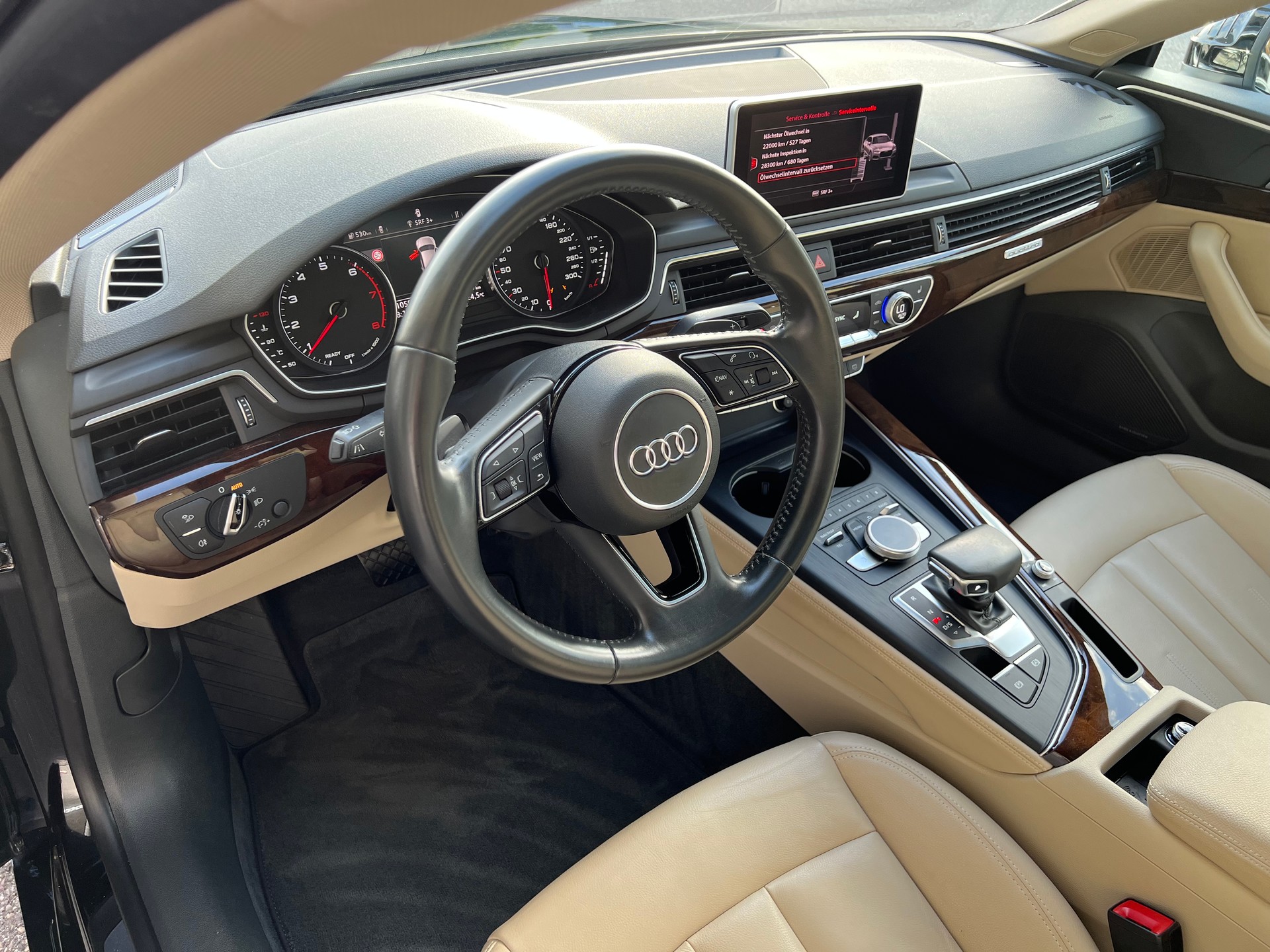 AUDI A5 Sportback 2.0 TFSI Design quattro S-Tronic-image-9