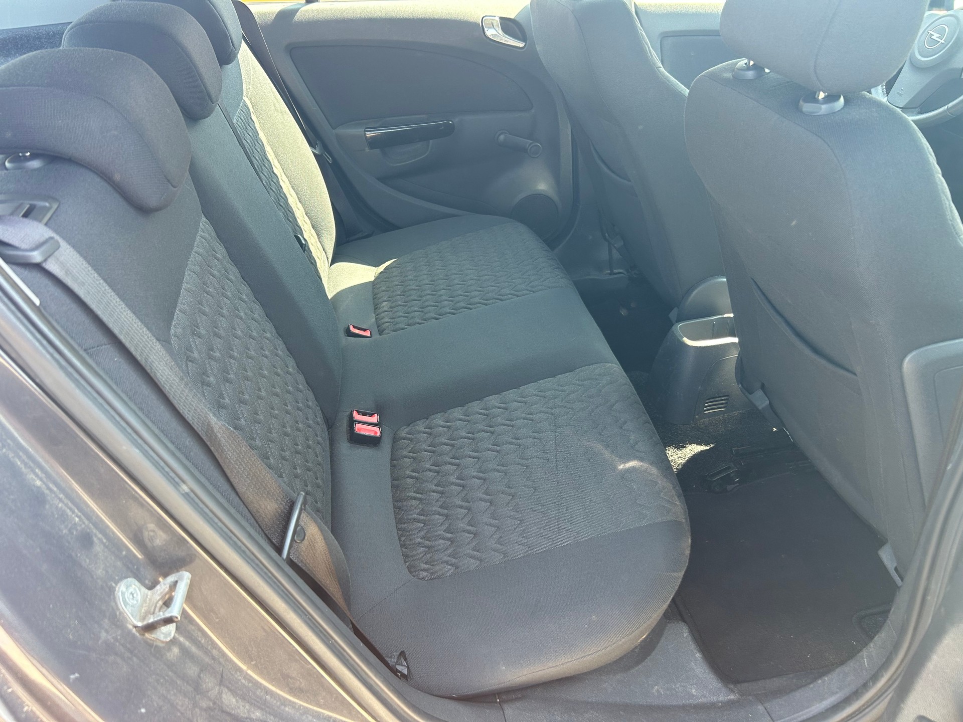 OPEL Corsa 1.4 TP Drive-image-8