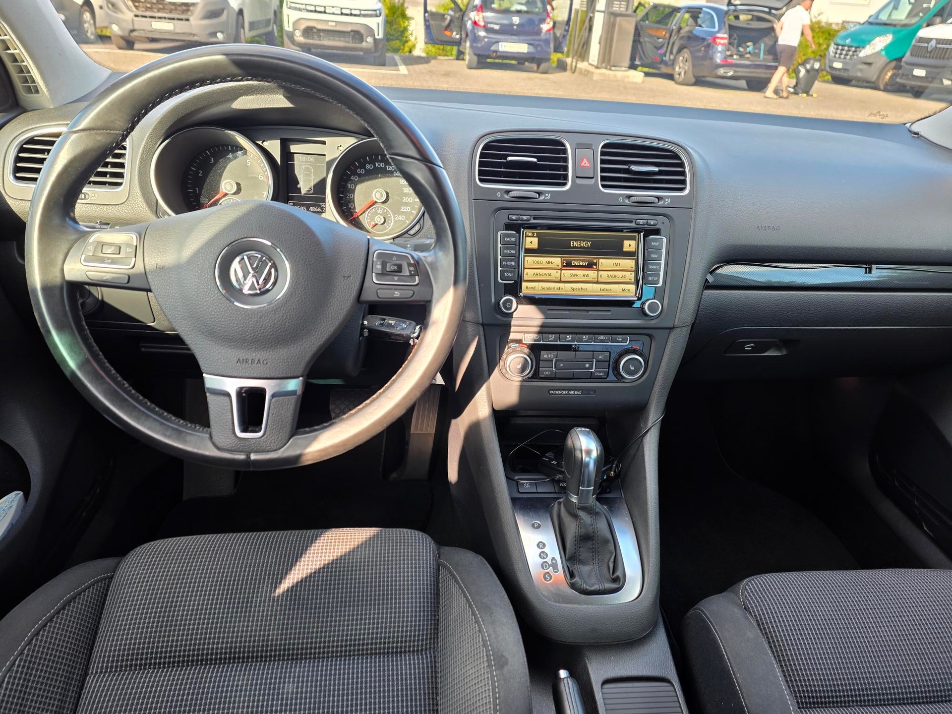 VW Golf VI 1.2 TSI BlueMT Team DSG-image-7