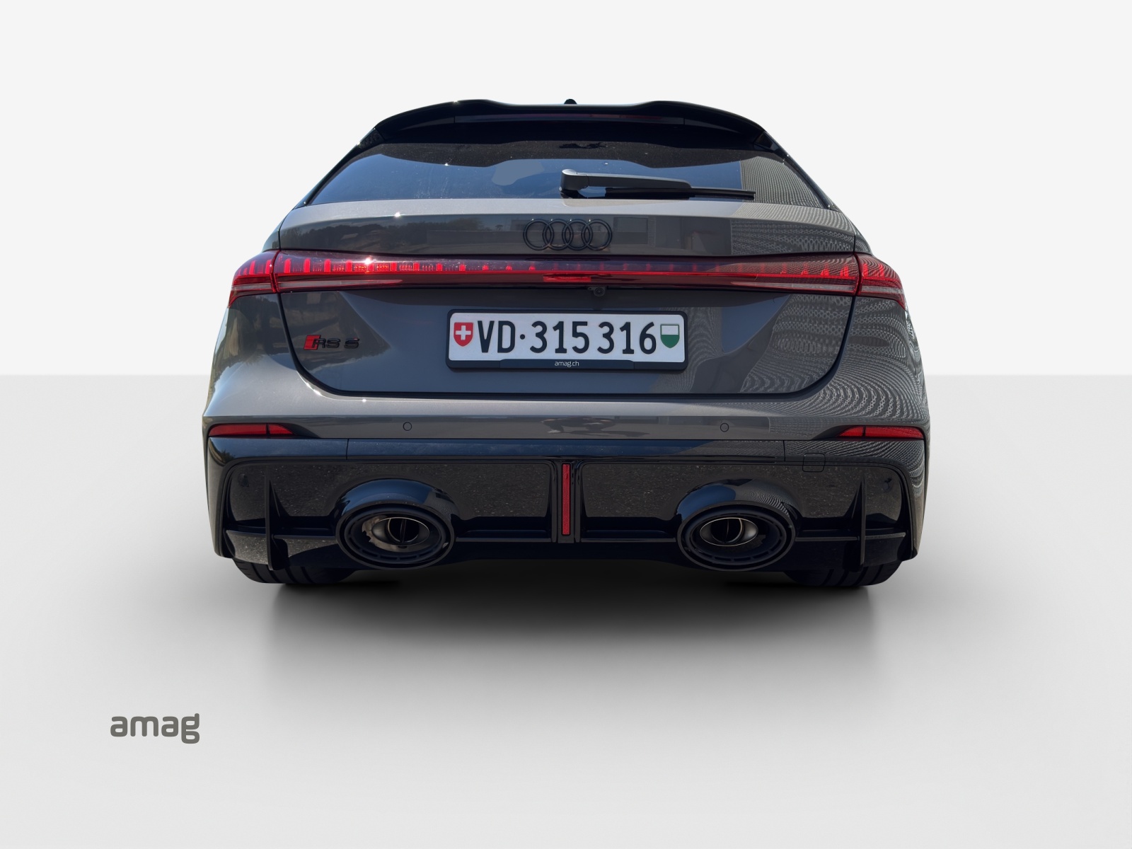 AUDI RS 5 Avant TFSI 470 kW Tiptronic quattro-image-3
