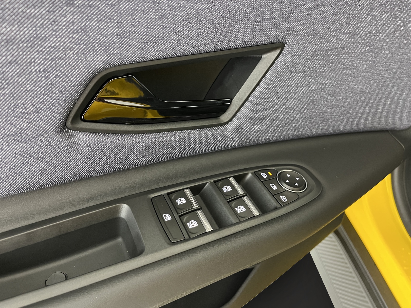 RENAULT R5 E-Tech Comfort Range techno-image-12