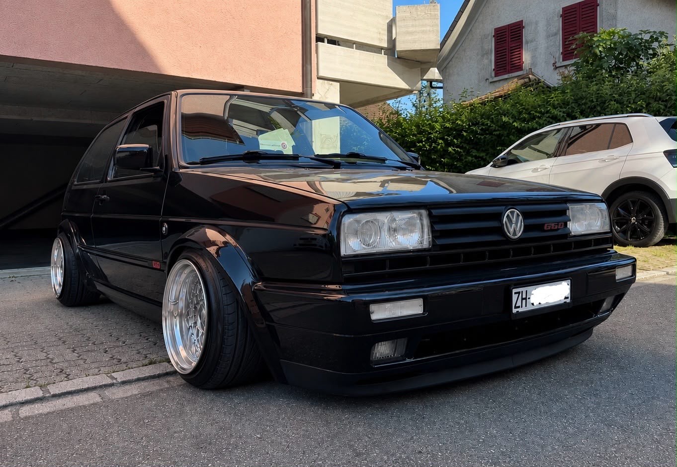 VW Golf 1800 GTI G60-image-1