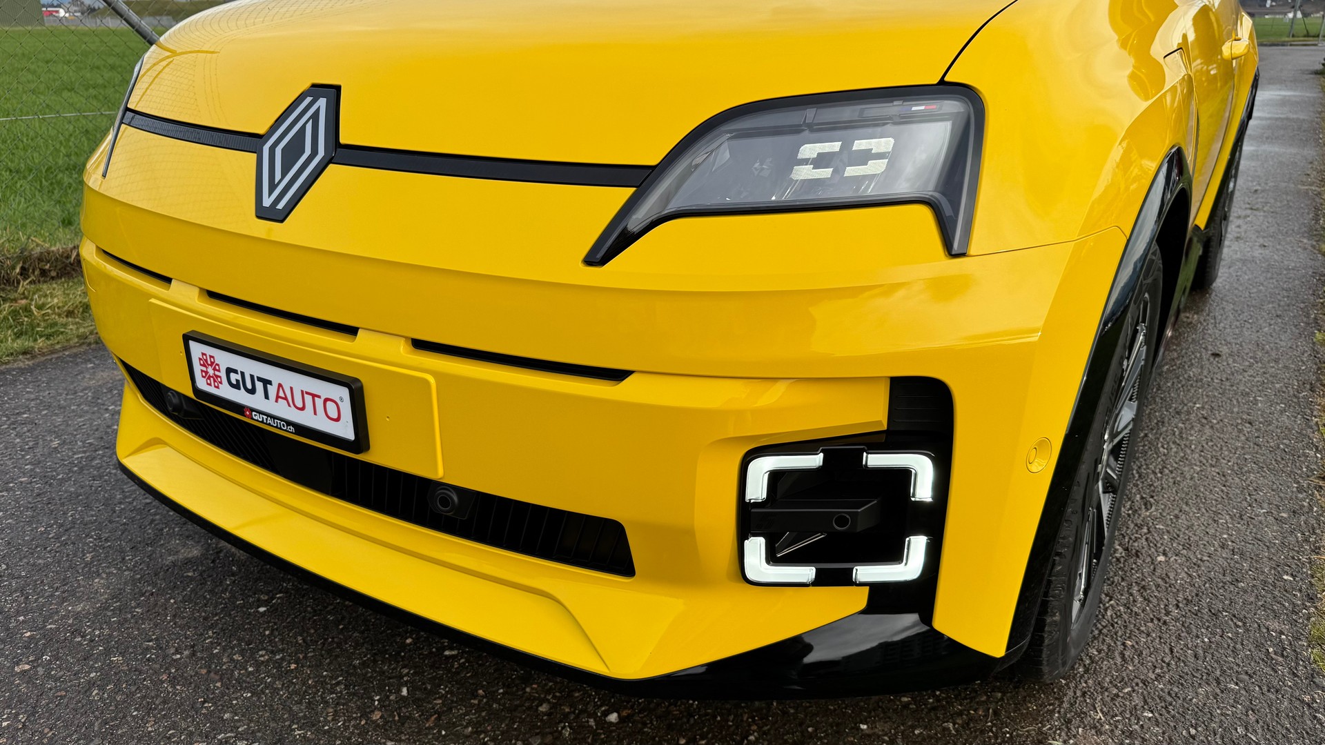RENAULT R5 E-Tech Comfort Range 52 kWh Iconic Five * VOLLAUSSTATTUNG * TOUTES OPTIONS *-image-6