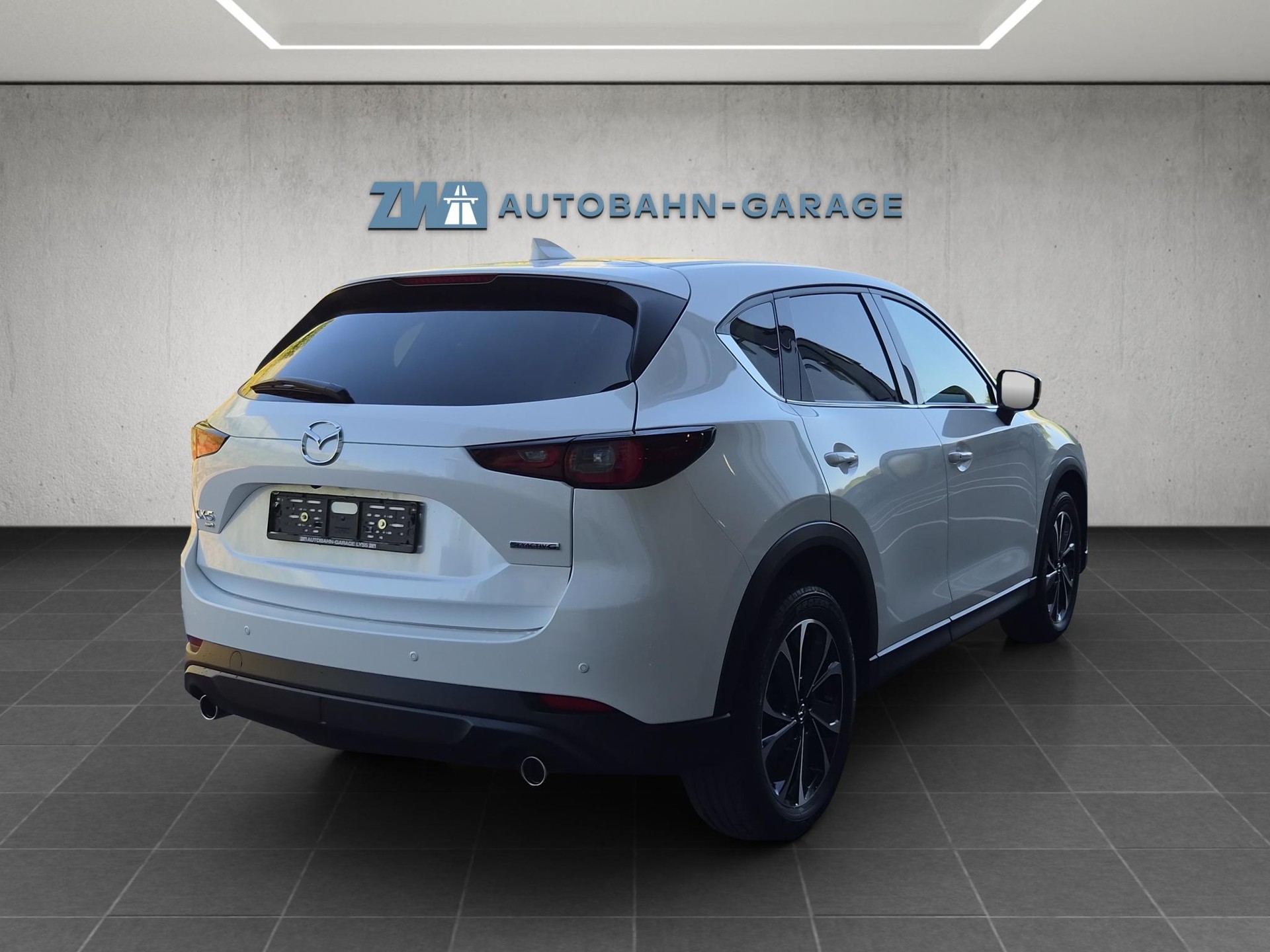 MAZDA CX-5 2.5 Revolution AWD-image-4