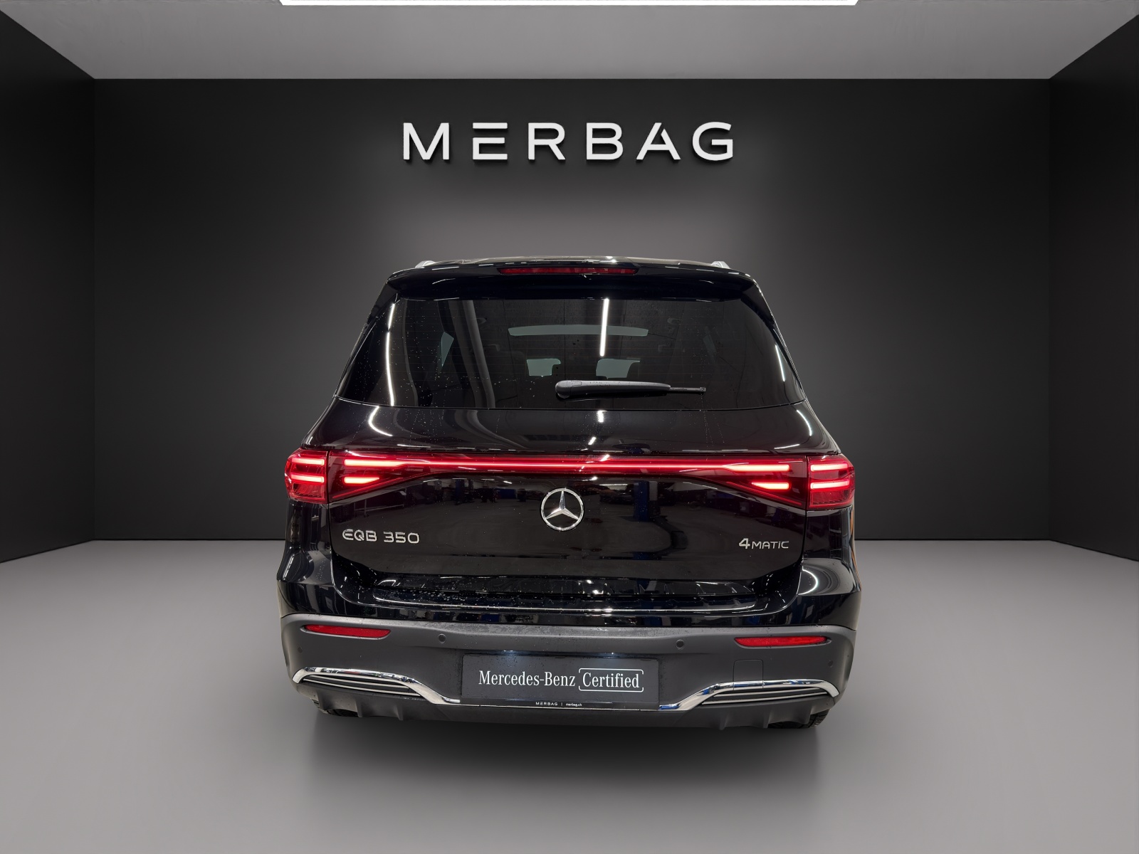 MERCEDES-BENZ EQB 350 66,5 kWh 4Matic Swiss Star-image-3
