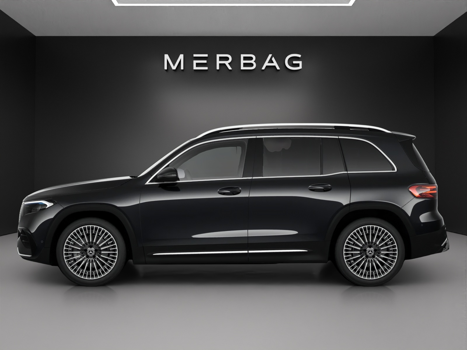 MERCEDES-BENZ EQB 350 66,5 kWh 4Matic Swiss Star-image-5