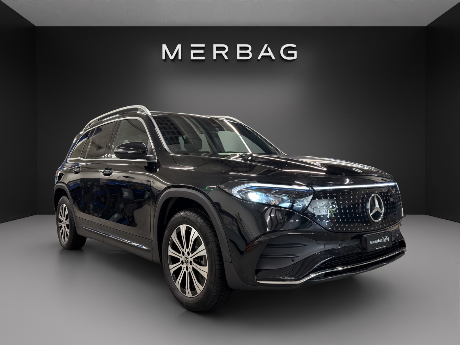 MERCEDES-BENZ EQB 350 66,5 kWh 4Matic Swiss Star-image-0