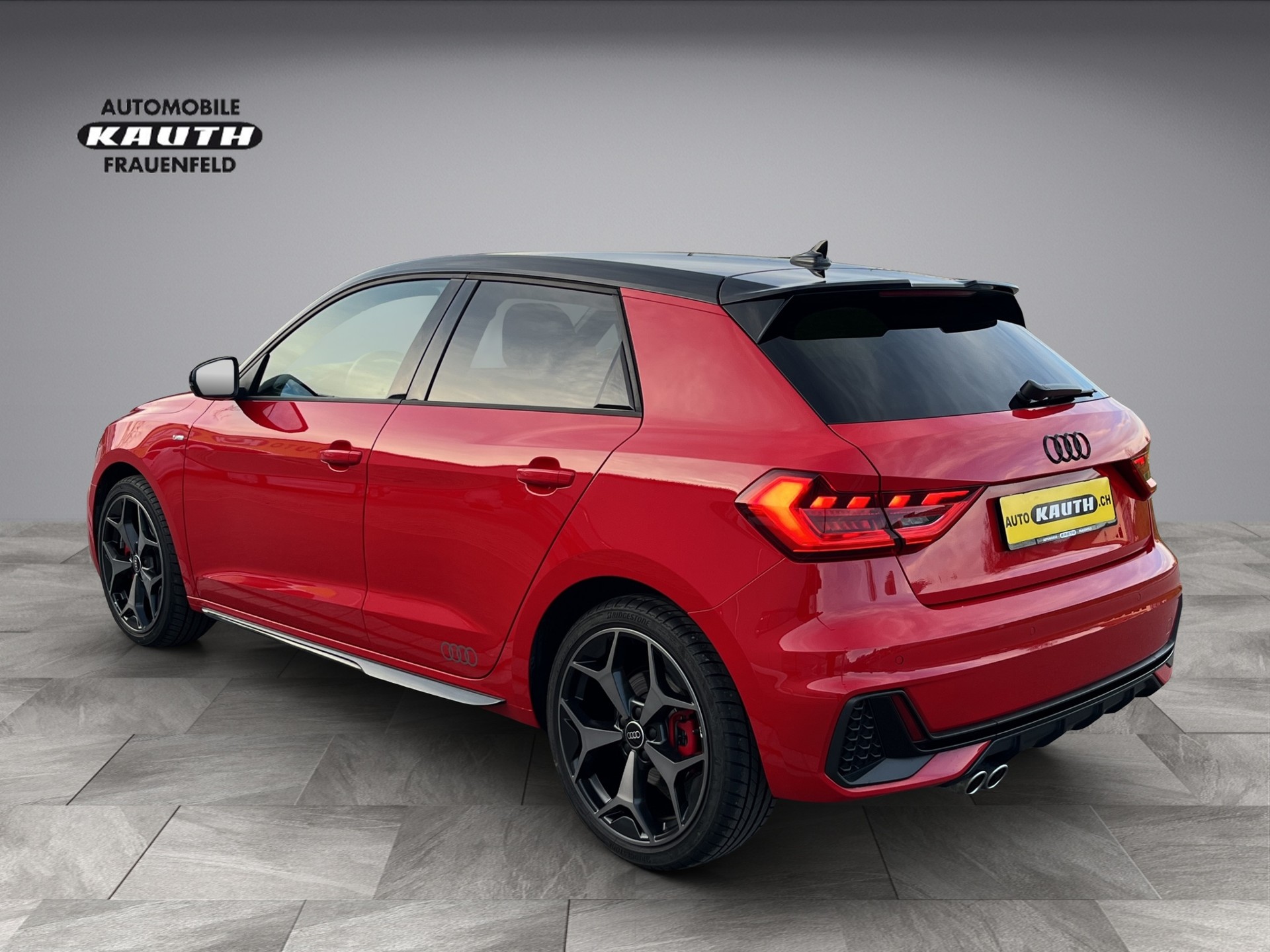 AUDI A1 Sportback 40 TFSI S Line S-tronic*Red/Black, (5-Jahre Garantie)-image-2