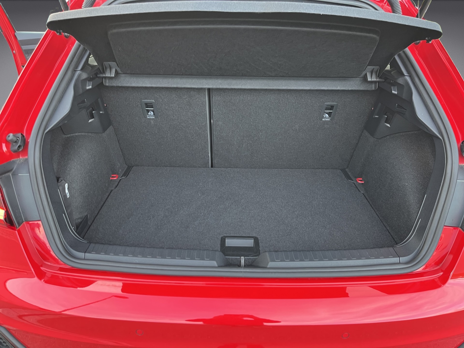 AUDI A1 Sportback 40 TFSI S Line S-tronic*Red/Black, (5-Jahre Garantie)-image-14